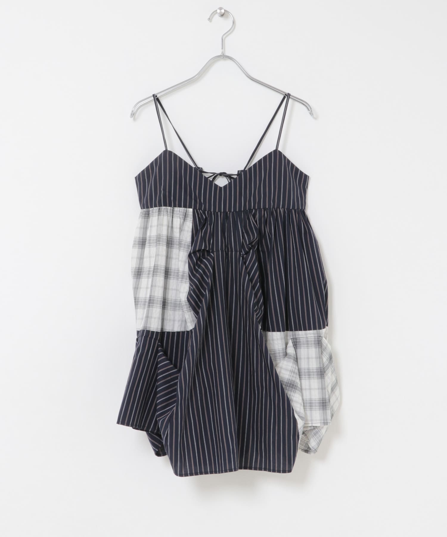 NAVY×IVO