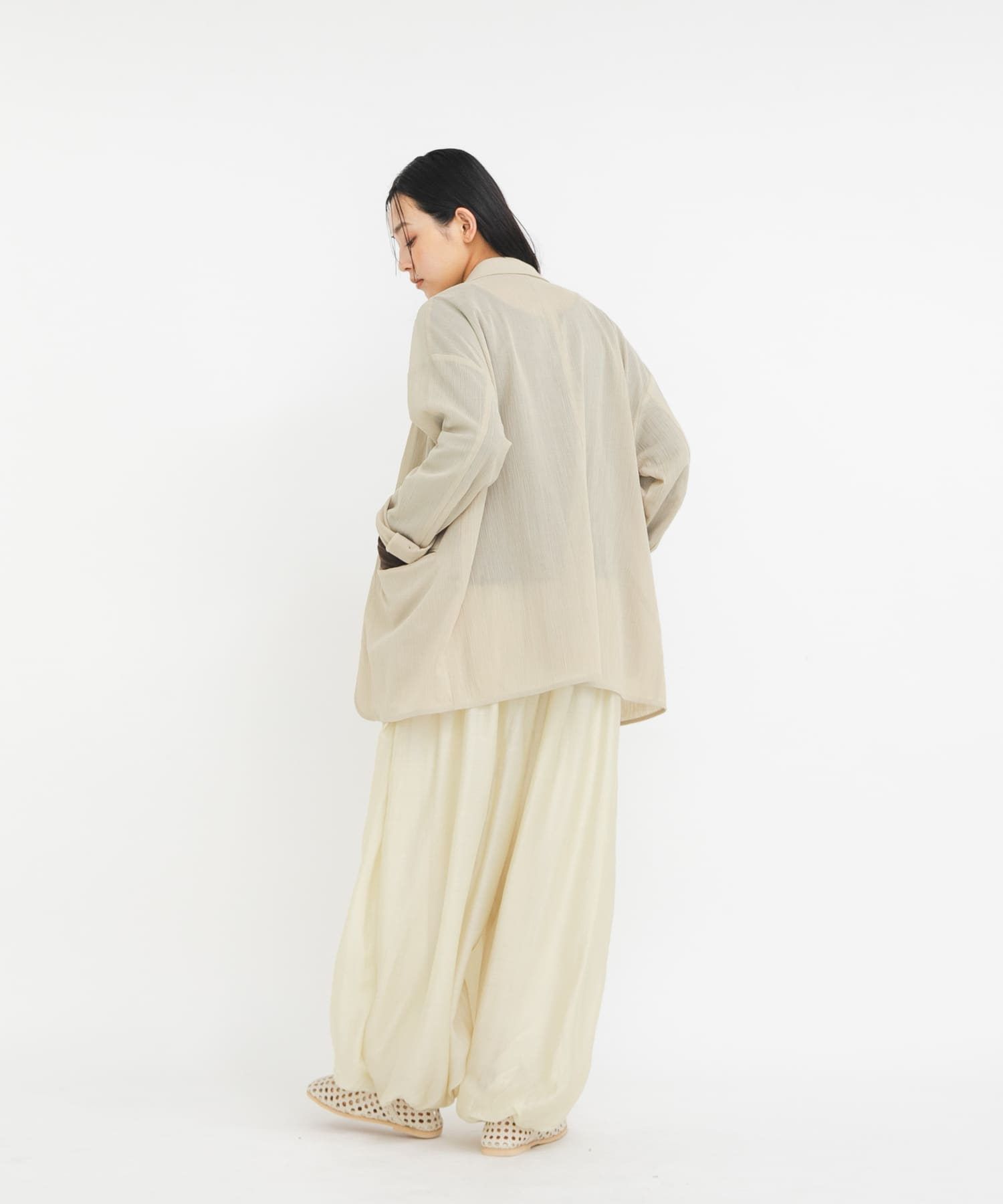 身長 : 163cm サイズ : one