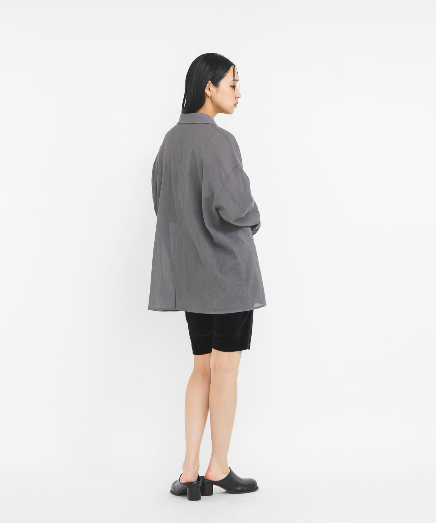 身長 : 163cm サイズ : one