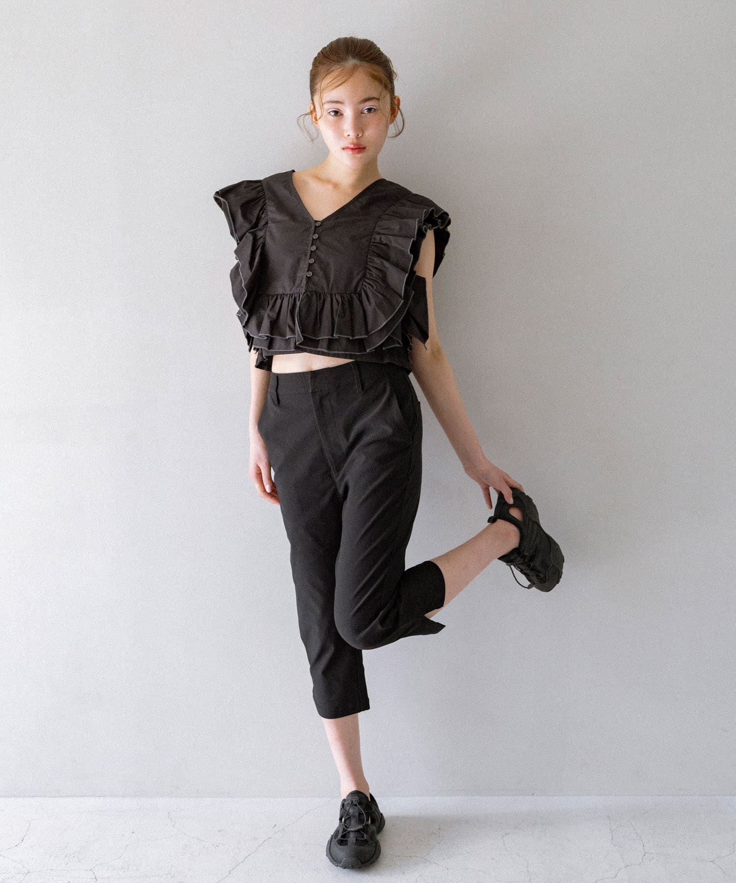 カットデザインメッシュスニーカー BLACK 37