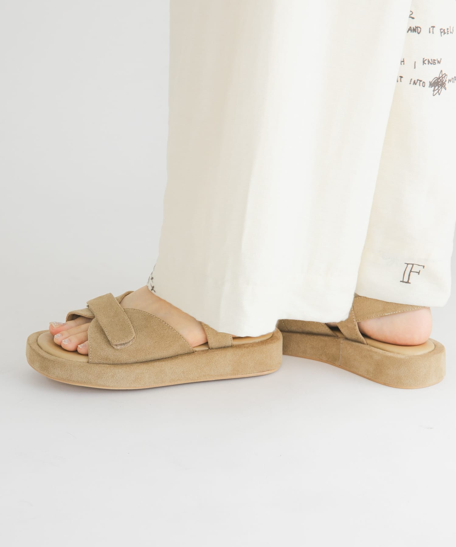ベルトデザインプラットフォームサンダル BEIGE 36
