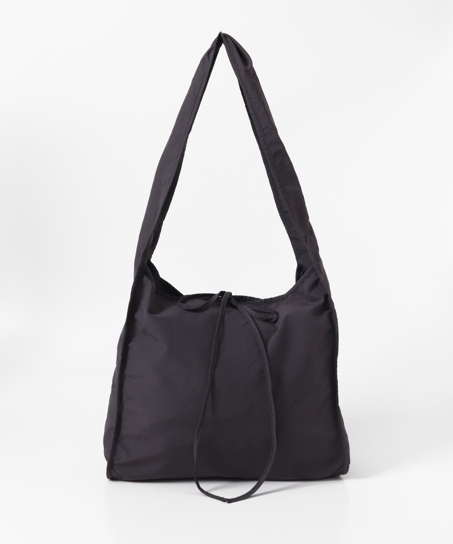 パイピングナイロンビッグBAG CHARCOAL One