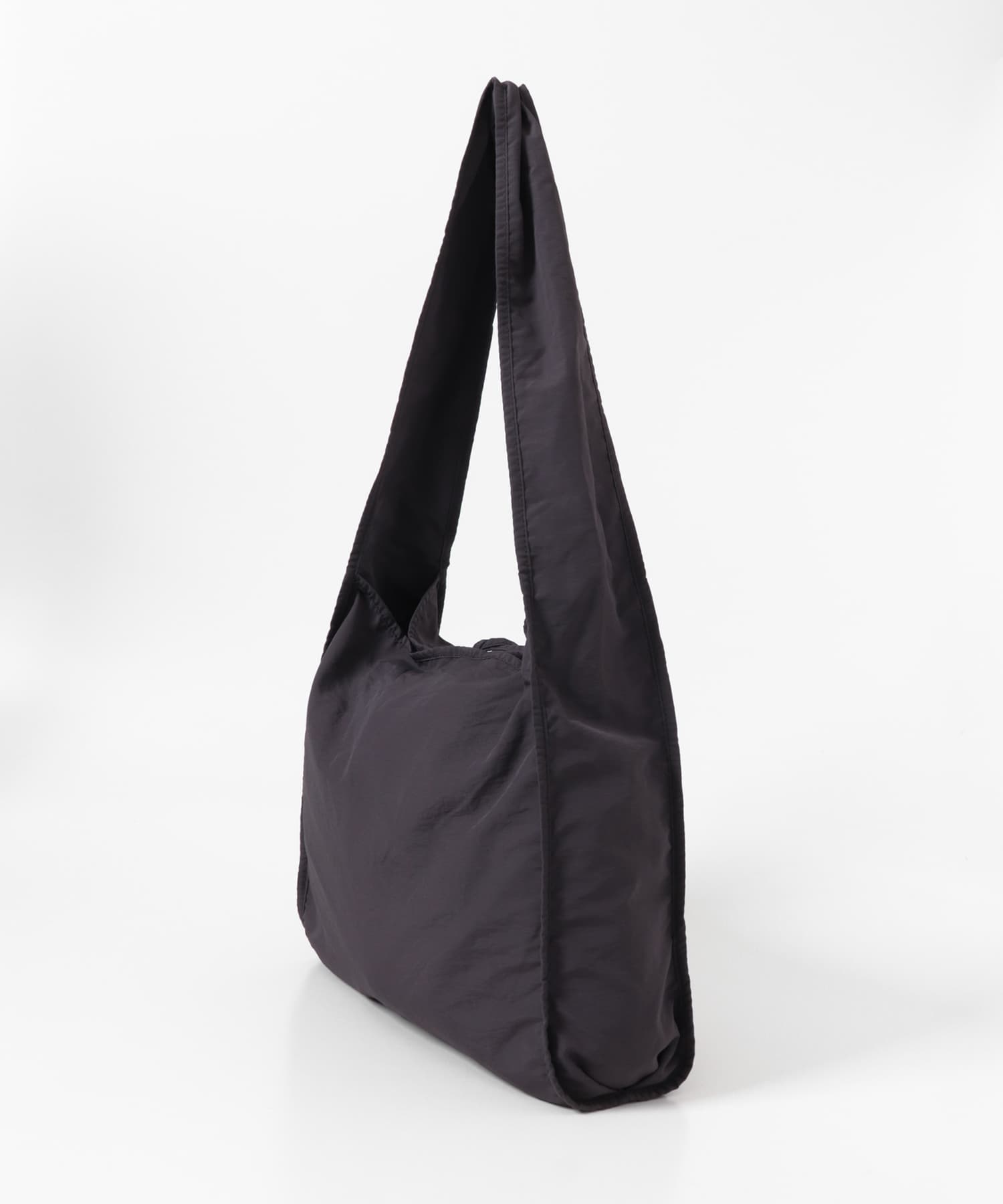 パイピングナイロンビッグBAG CHARCOAL One
