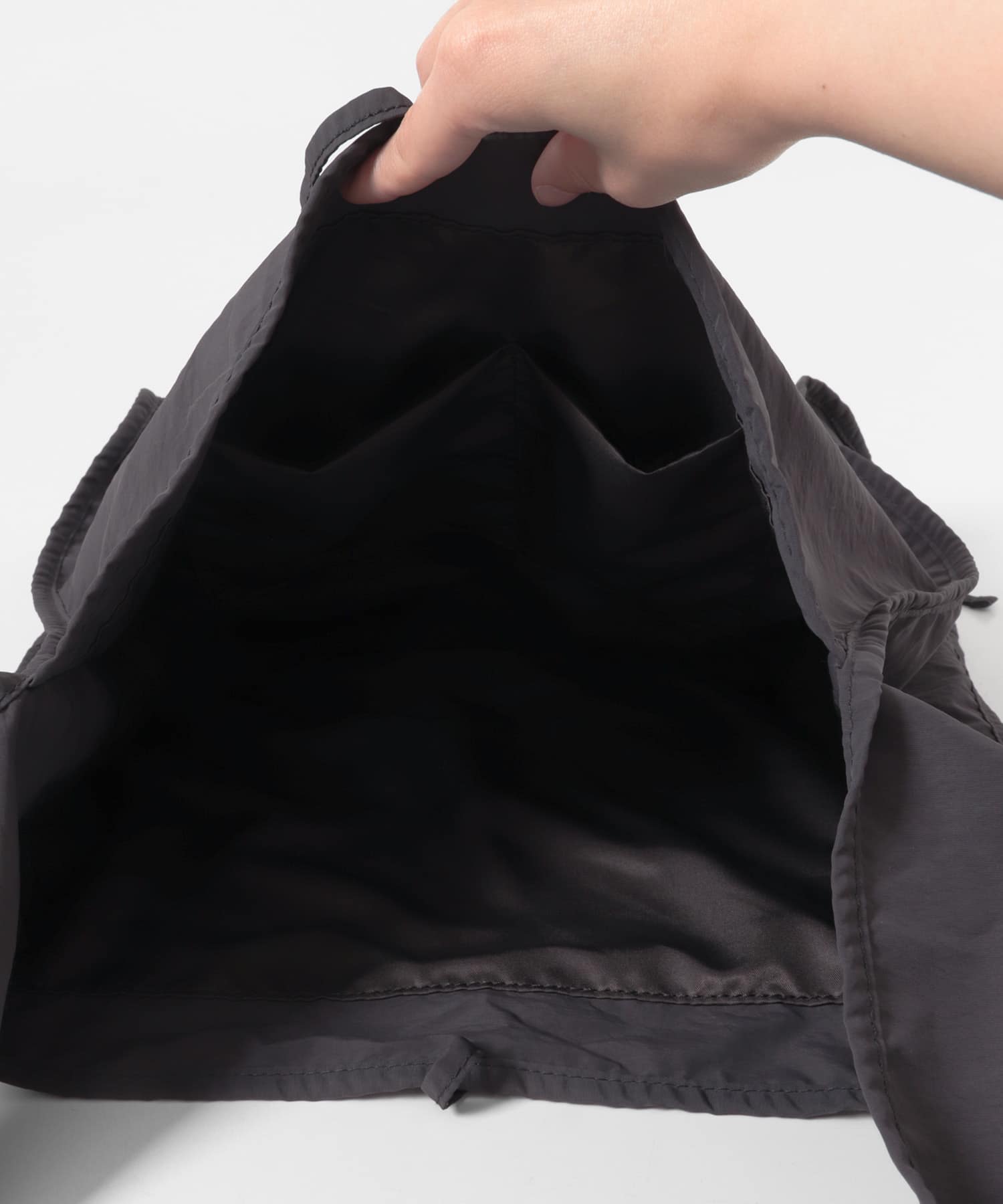 パイピングナイロンビッグBAG CHARCOAL One