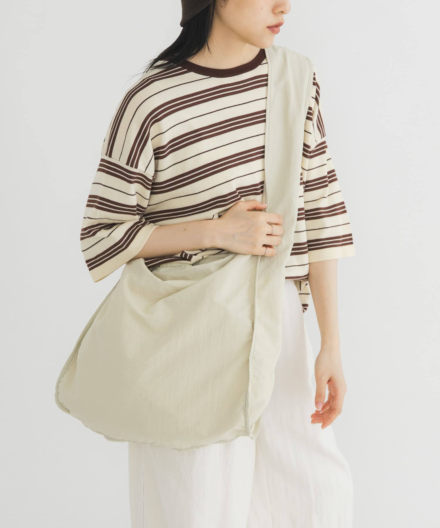 パイピングナイロンビッグBAG YEL BEIGE One