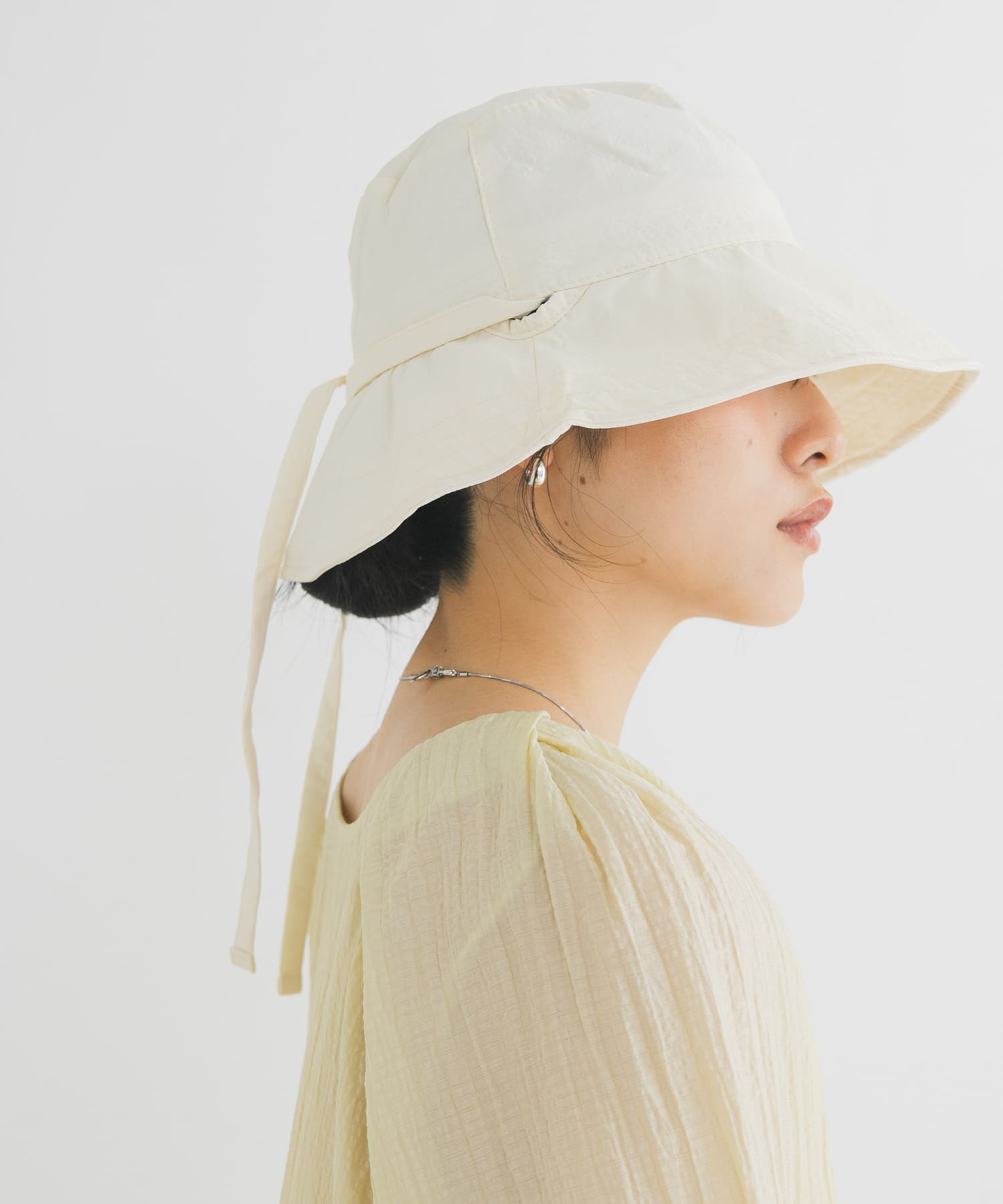ステッチデザインバケットHAT IVORY One