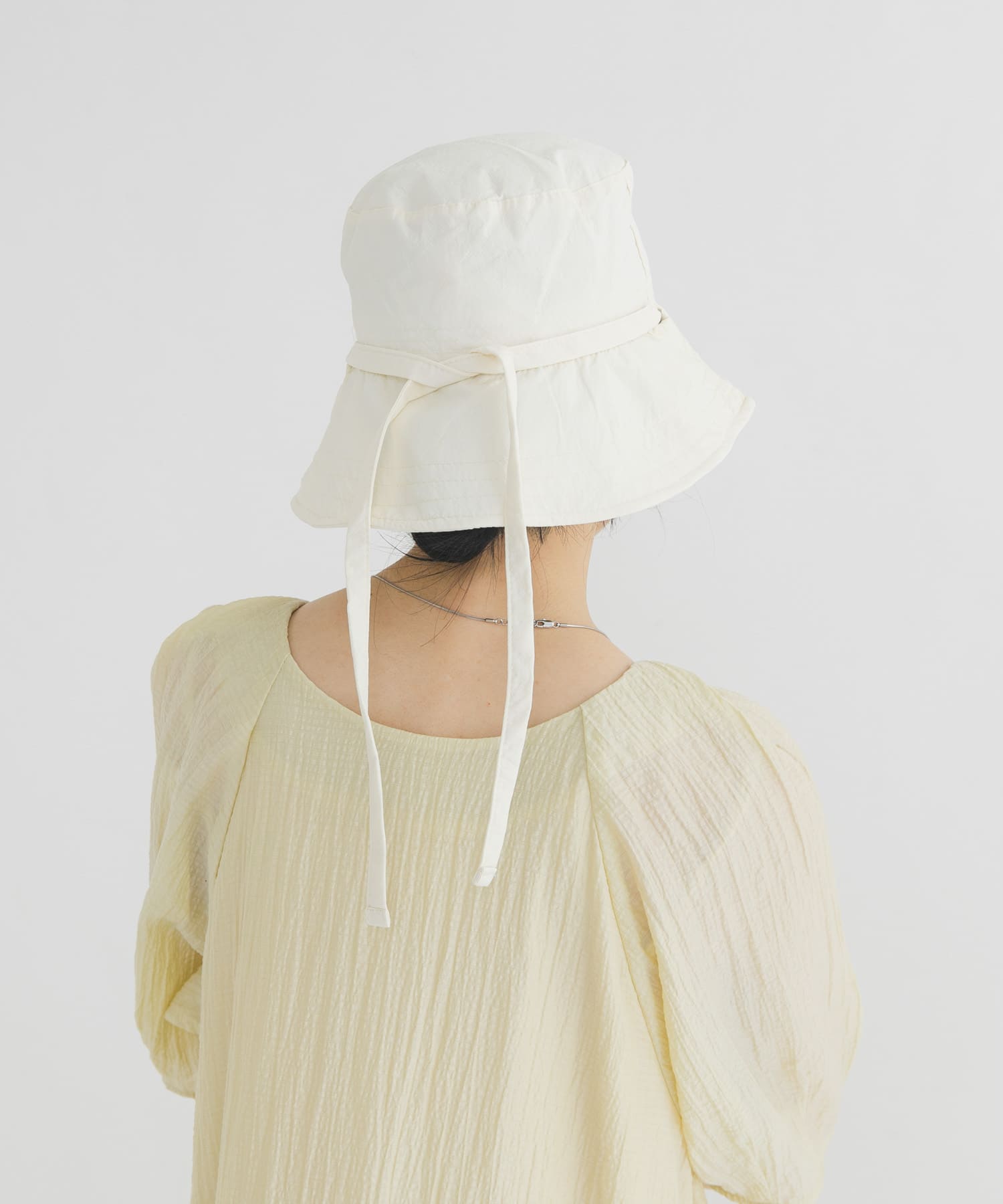 ステッチデザインバケットHAT IVORY One