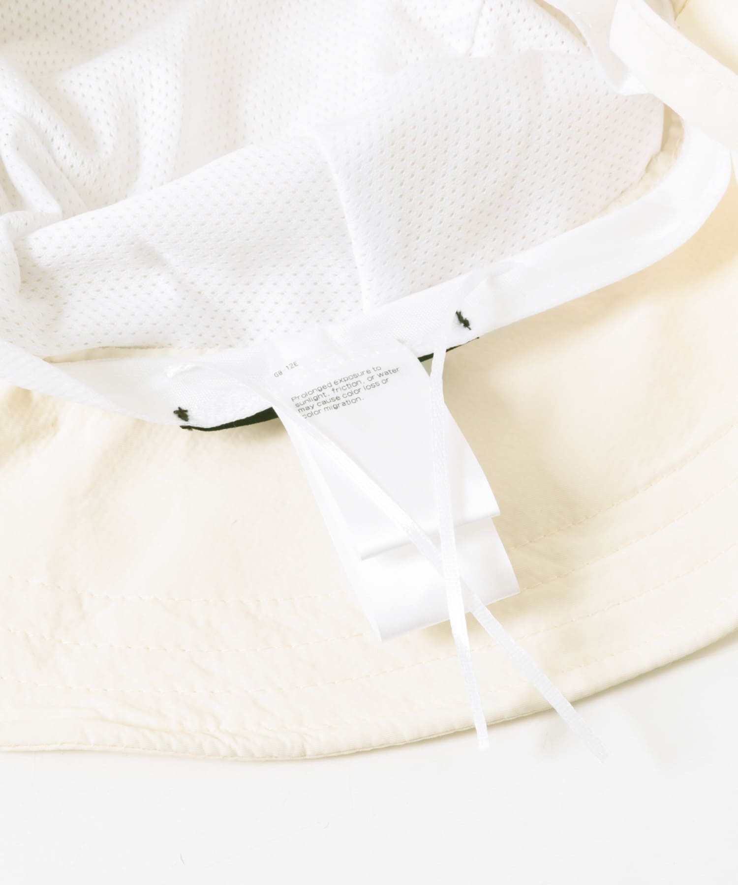 ステッチデザインバケットHAT IVORY One
