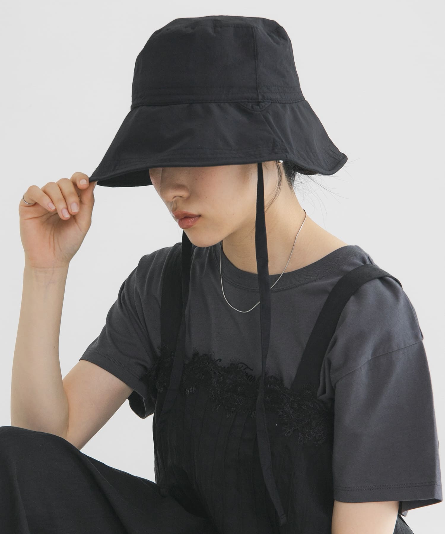 ステッチデザインバケットHAT BLACK One