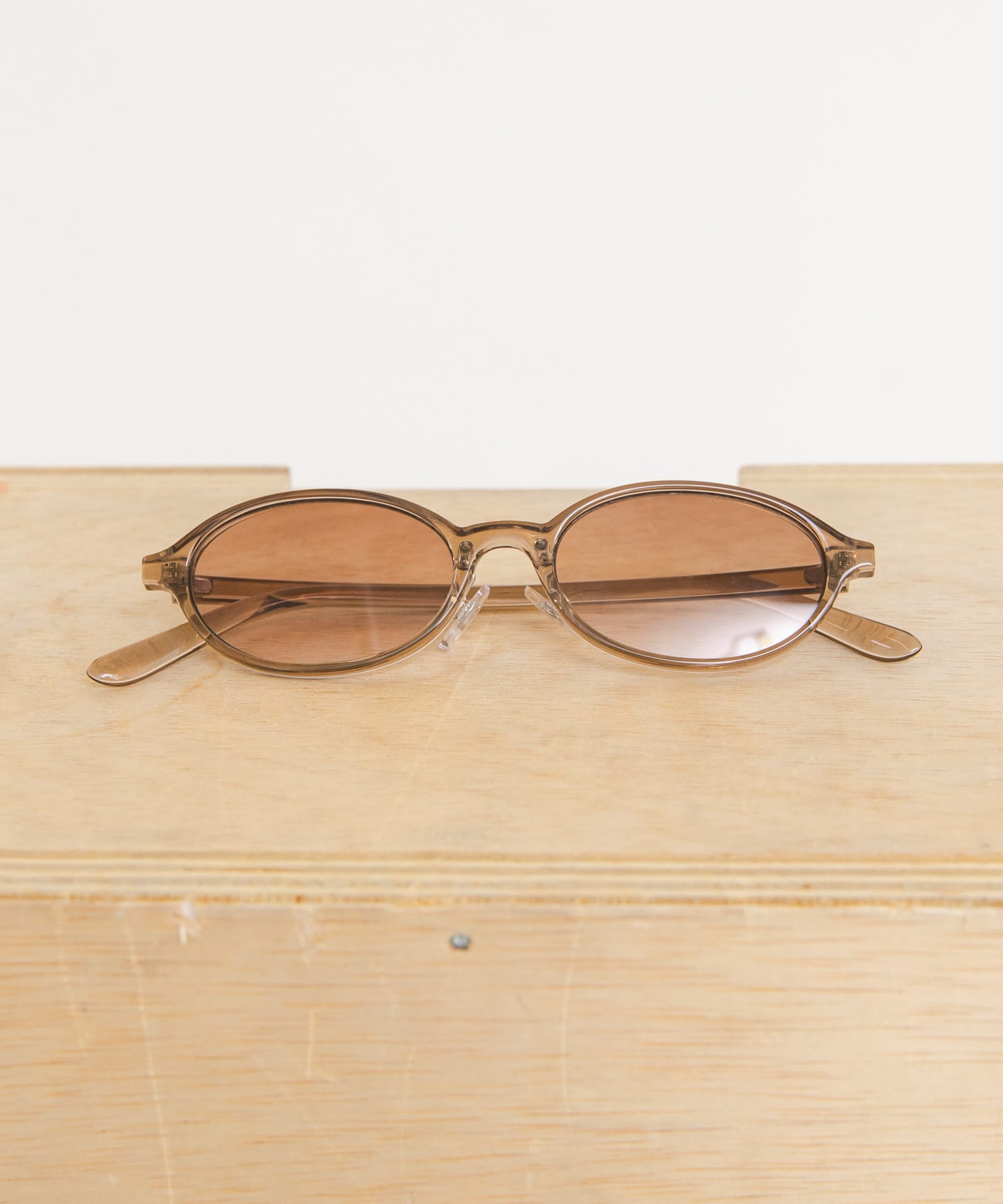 オーバルフレームサングラス BROWN One