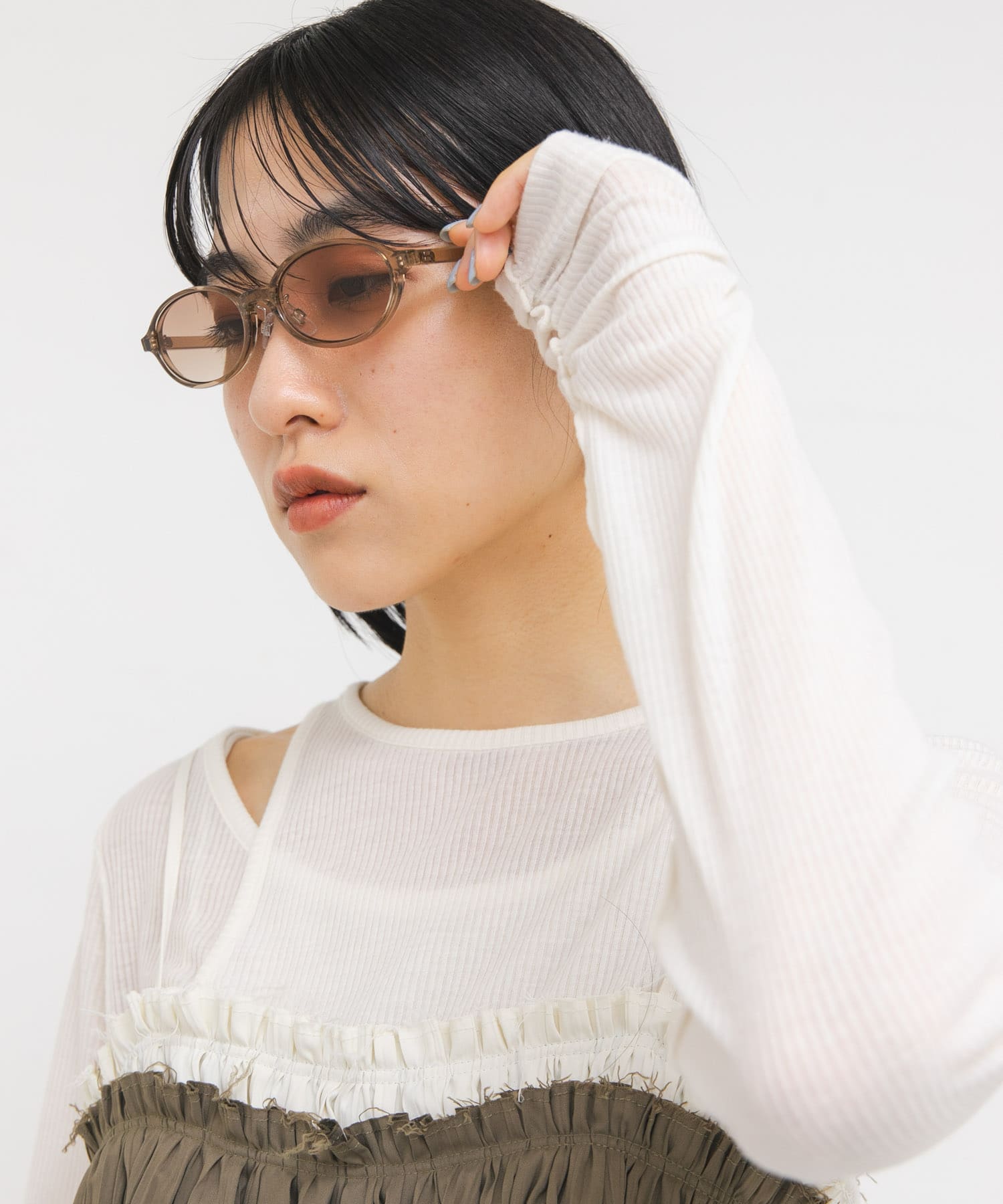 オーバルフレームサングラス BROWN One