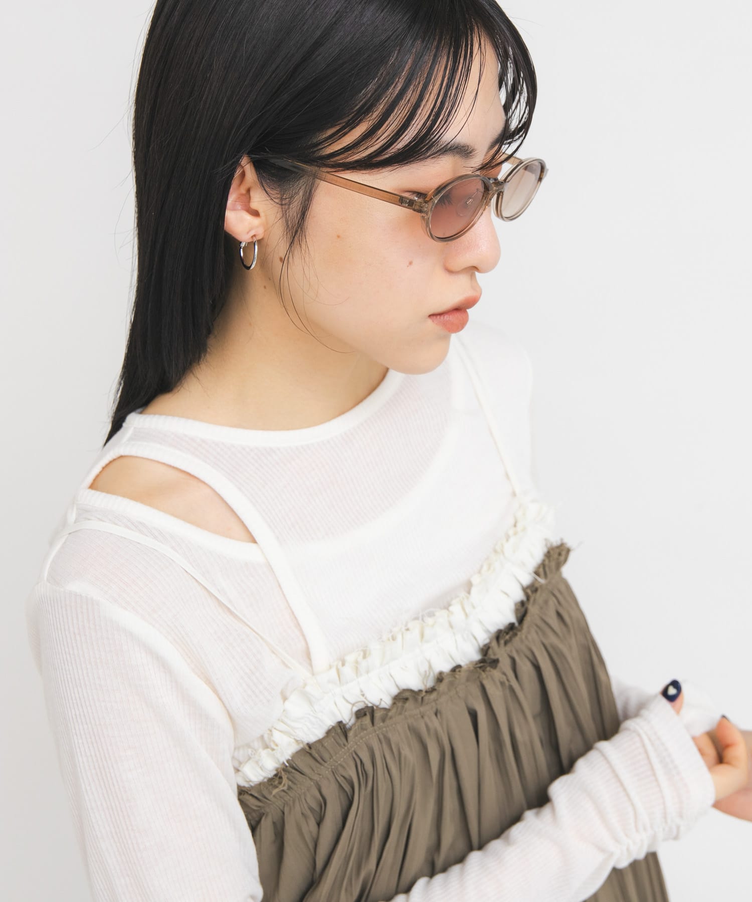 オーバルフレームサングラス BROWN One