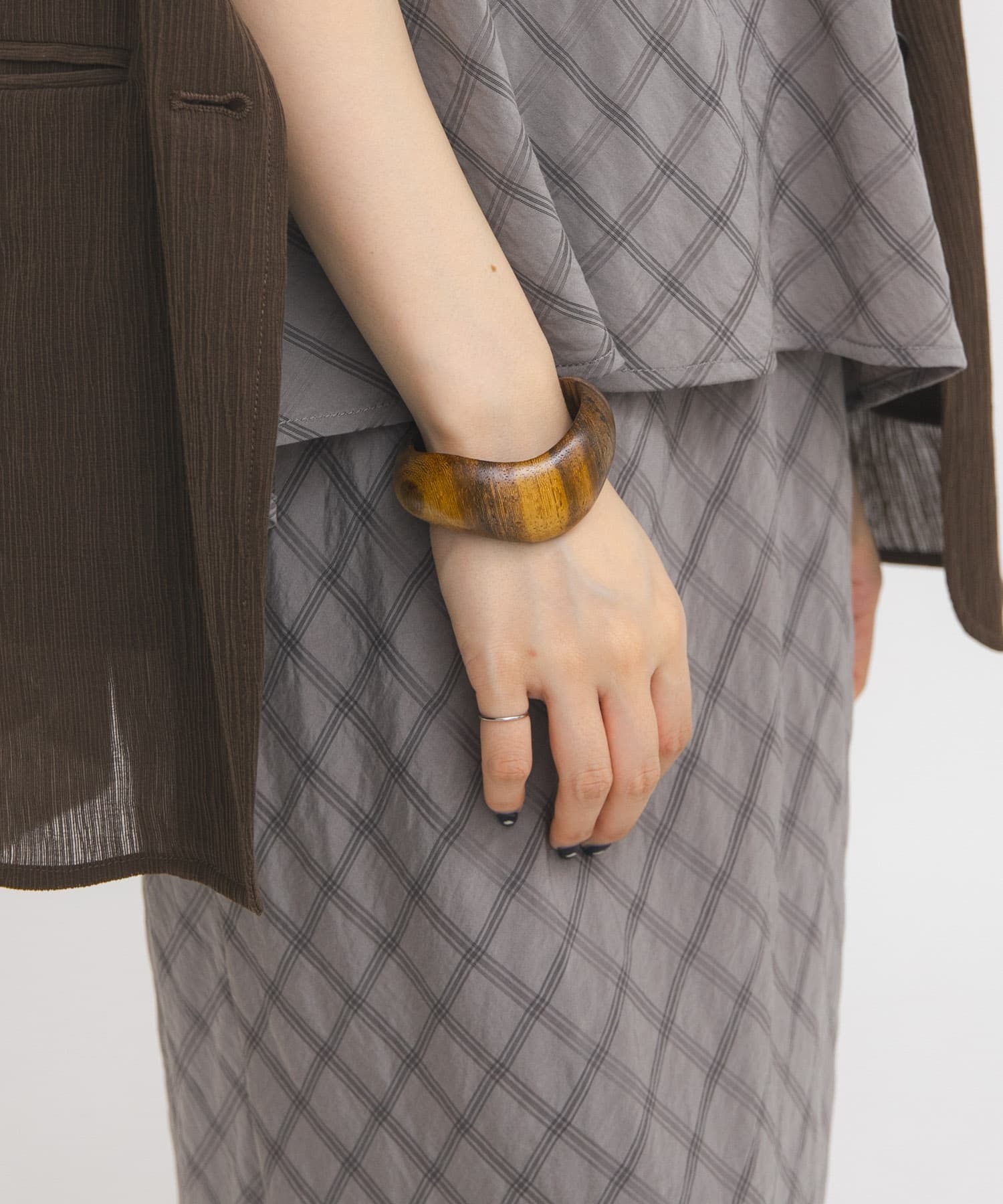 デフォルメウッドバングル BROWN One