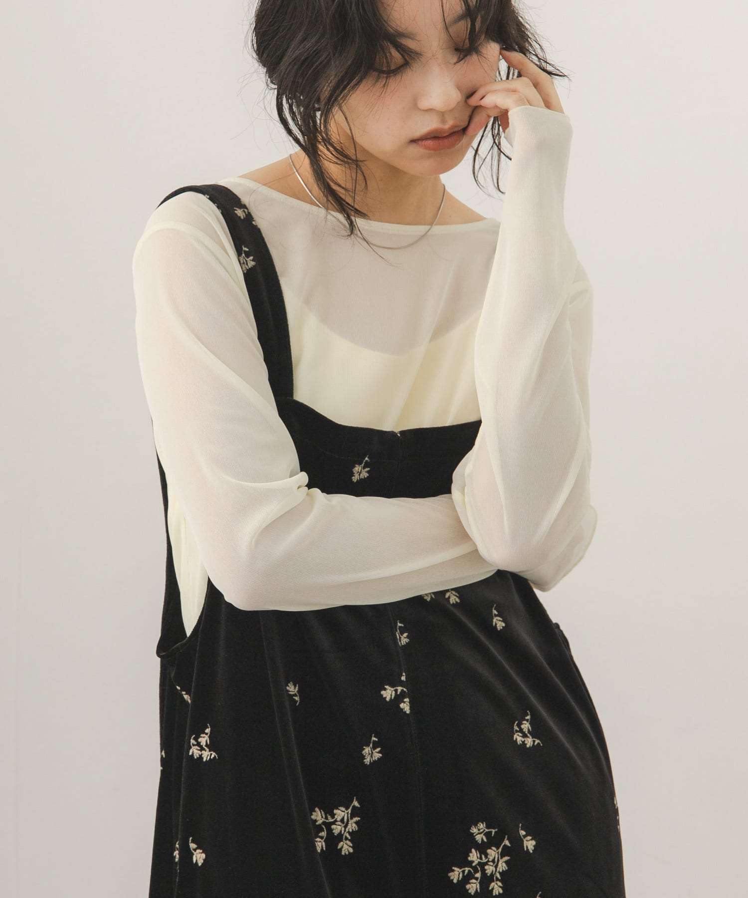 身長：163cm サイズ：one