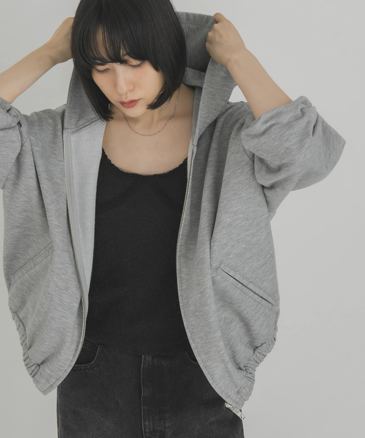 TOP GRAY