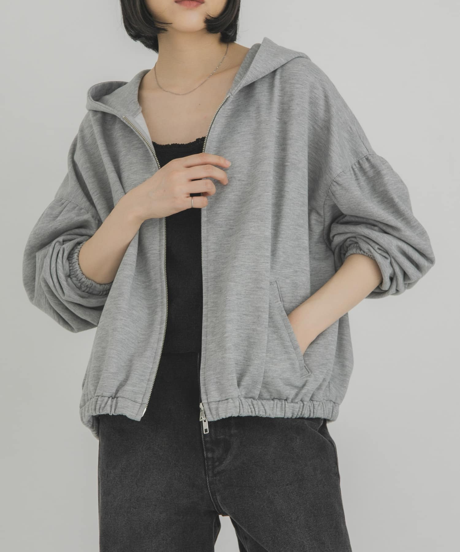 TOP GRAY