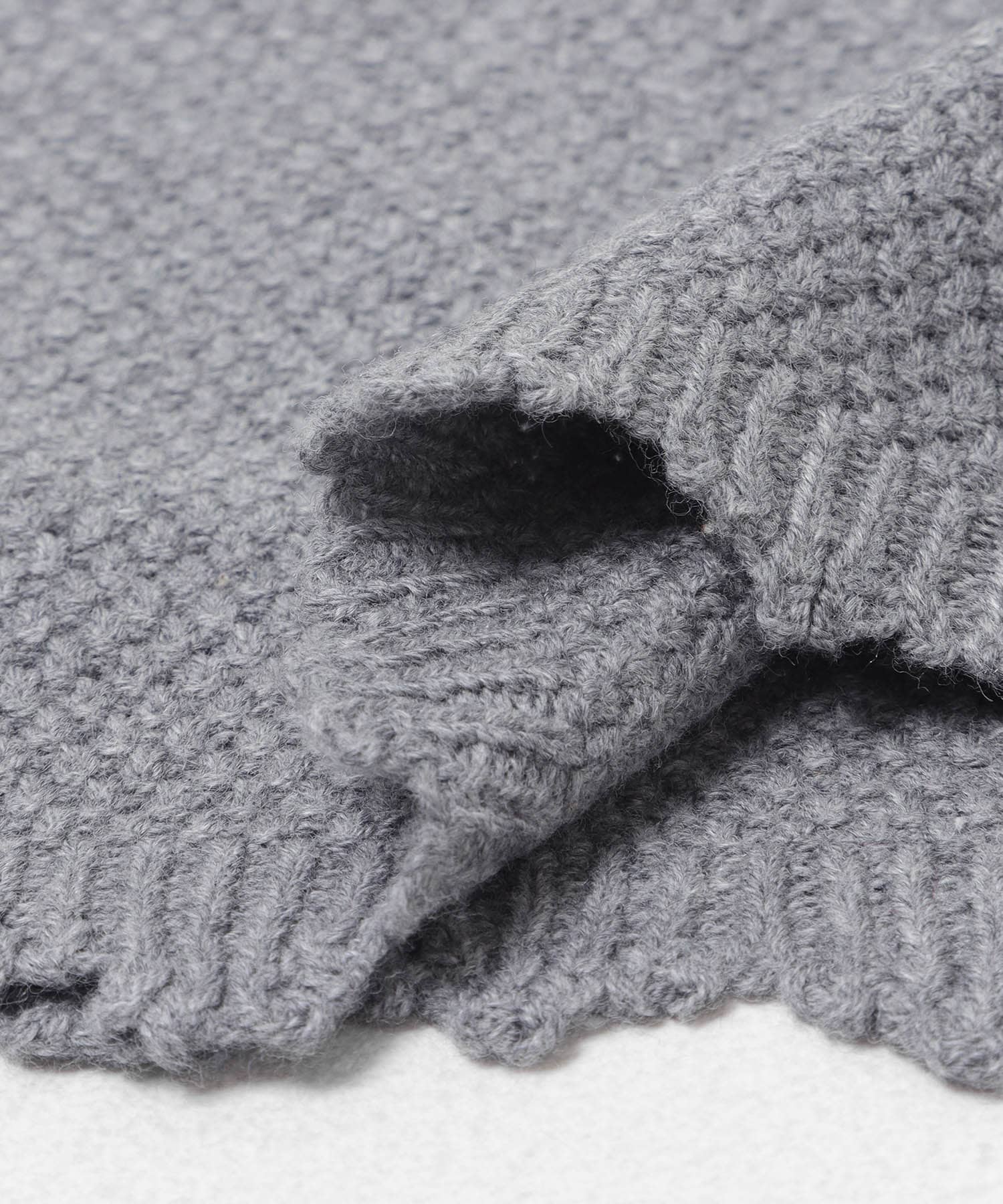 TOP GRAY