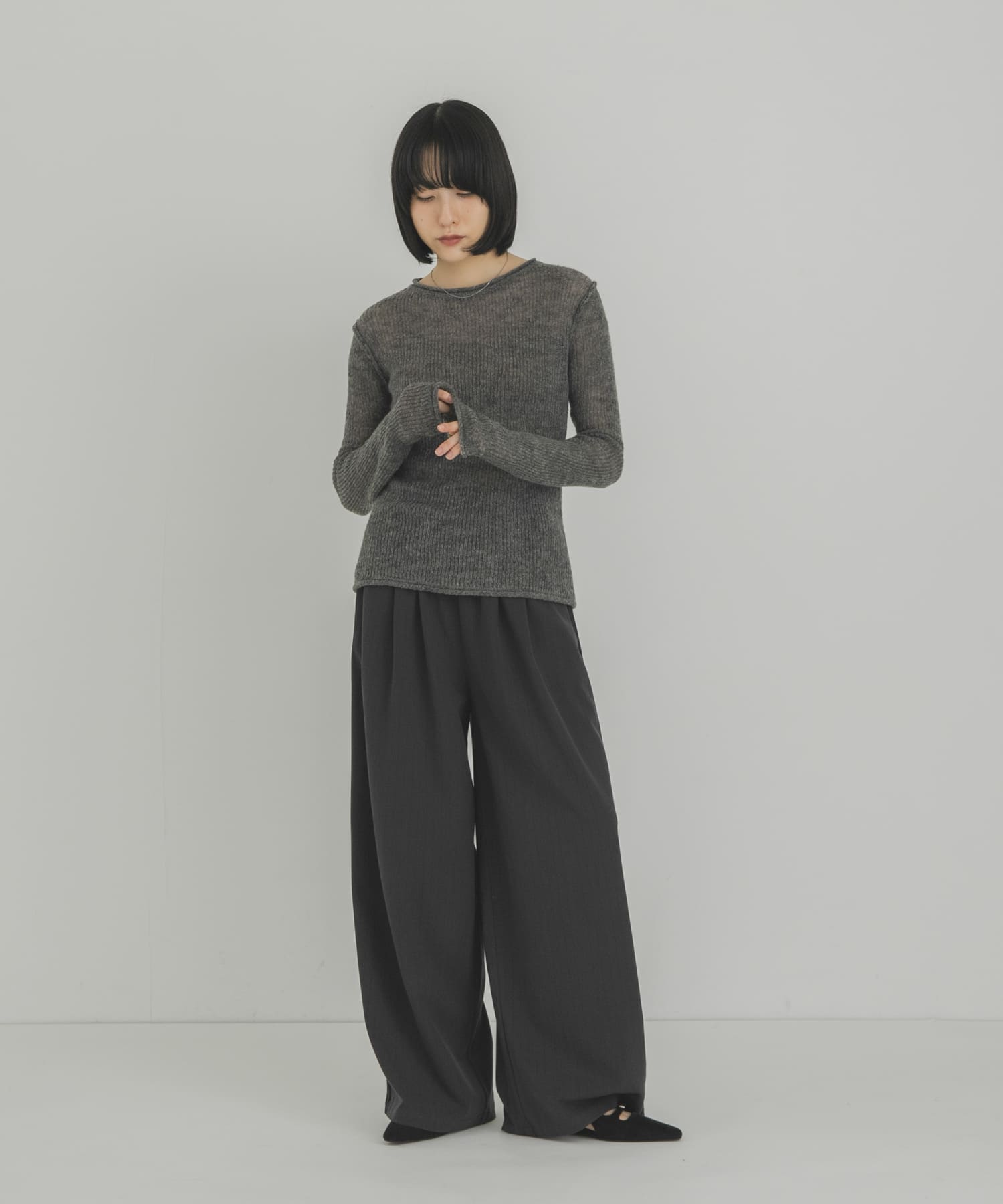 GRAY
