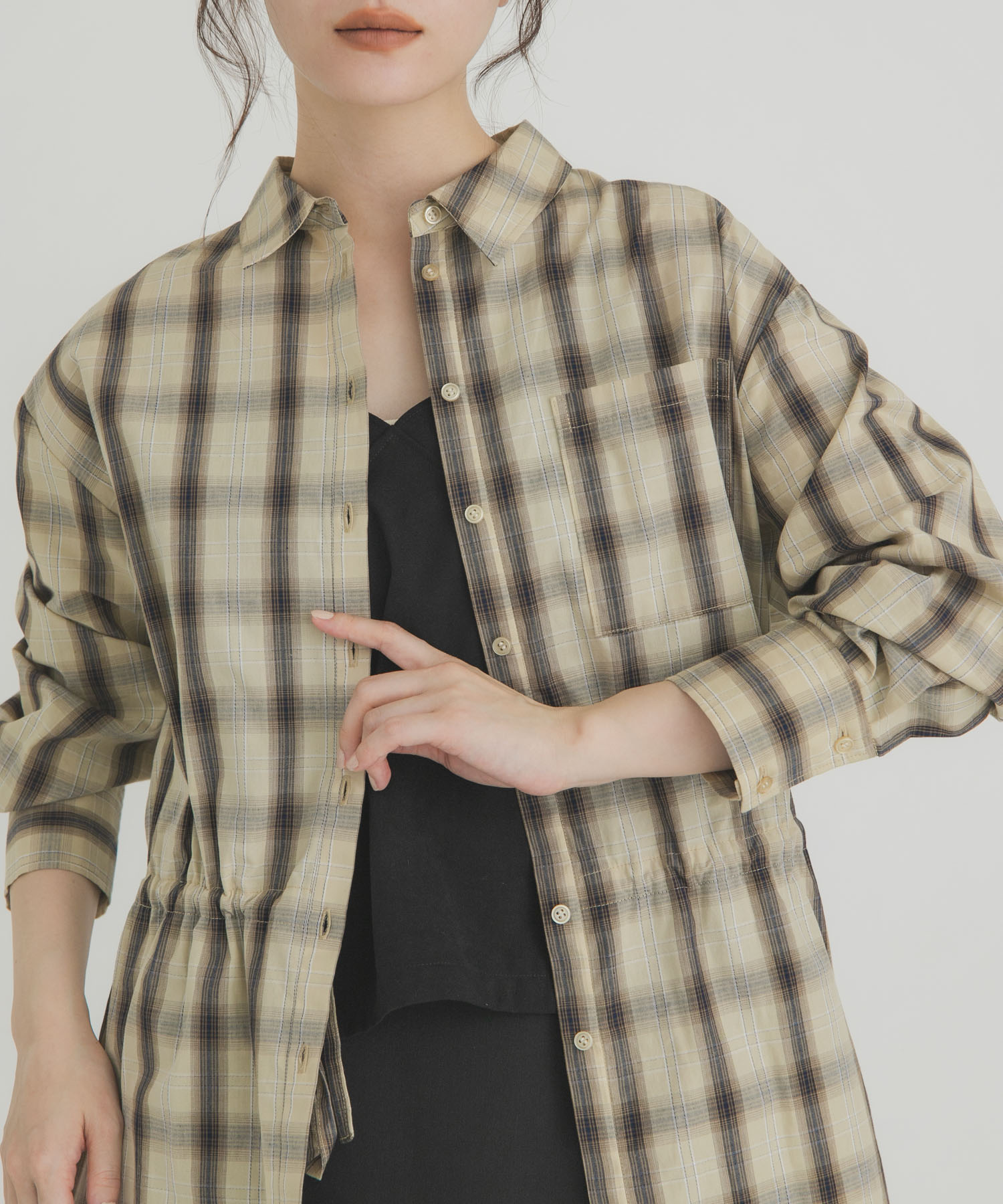 BEIGE×BLK