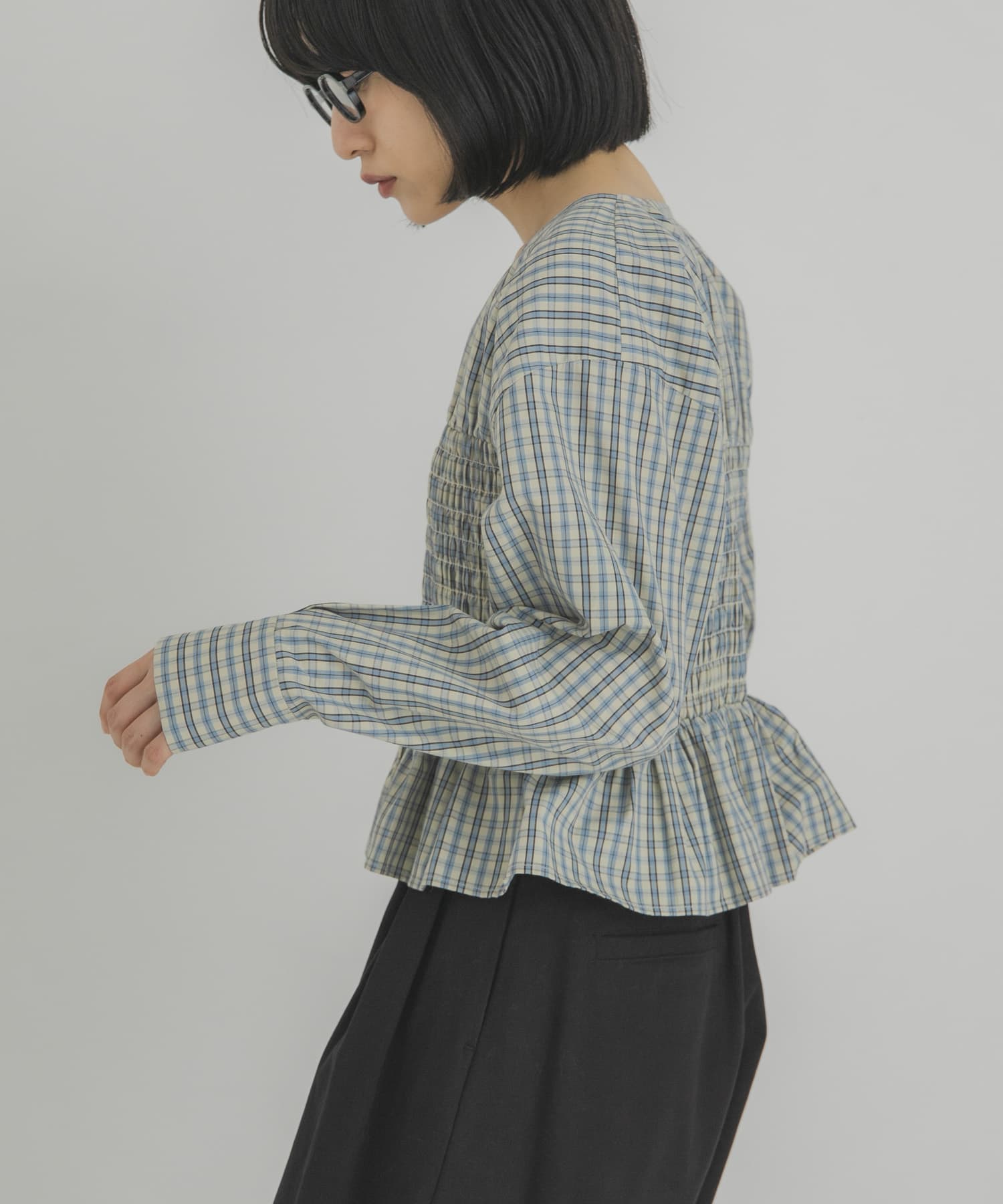 シャーリングチェックペプラムブラウス(One BRN×KHK): トップス｜URBAN