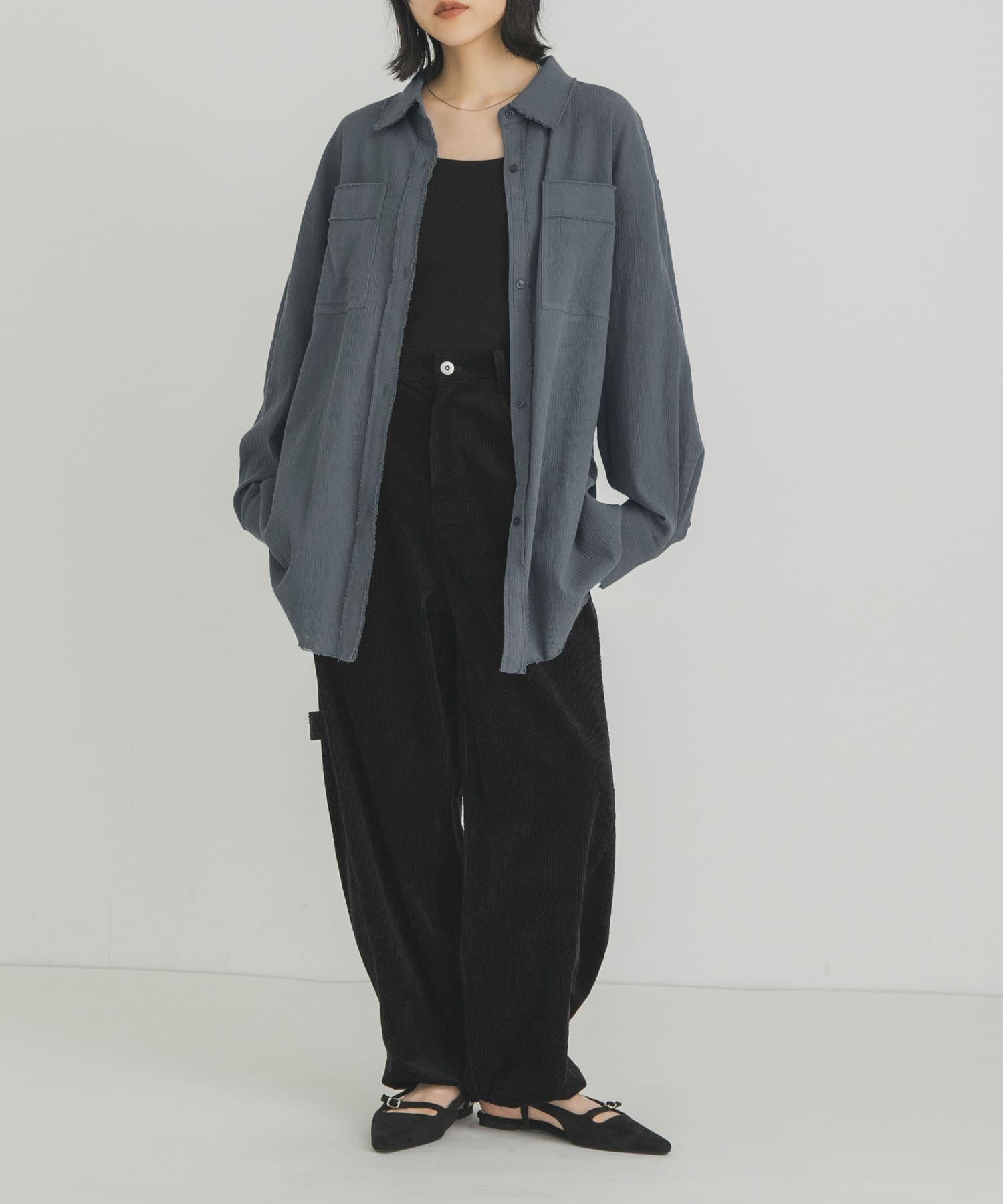 GRAY