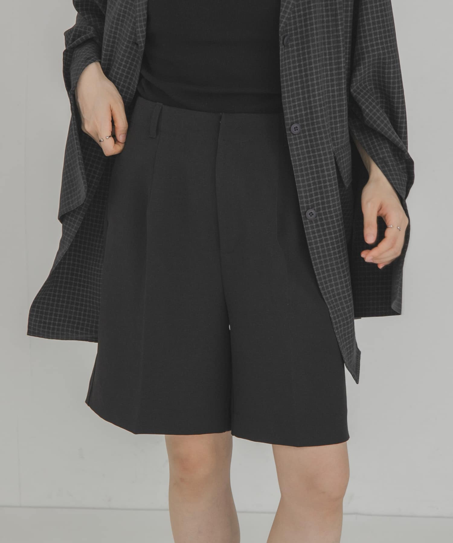 シンプルショートパンツ