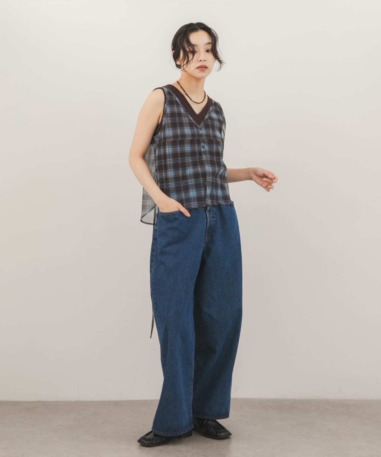 身長 : 163cm サイズ : 36