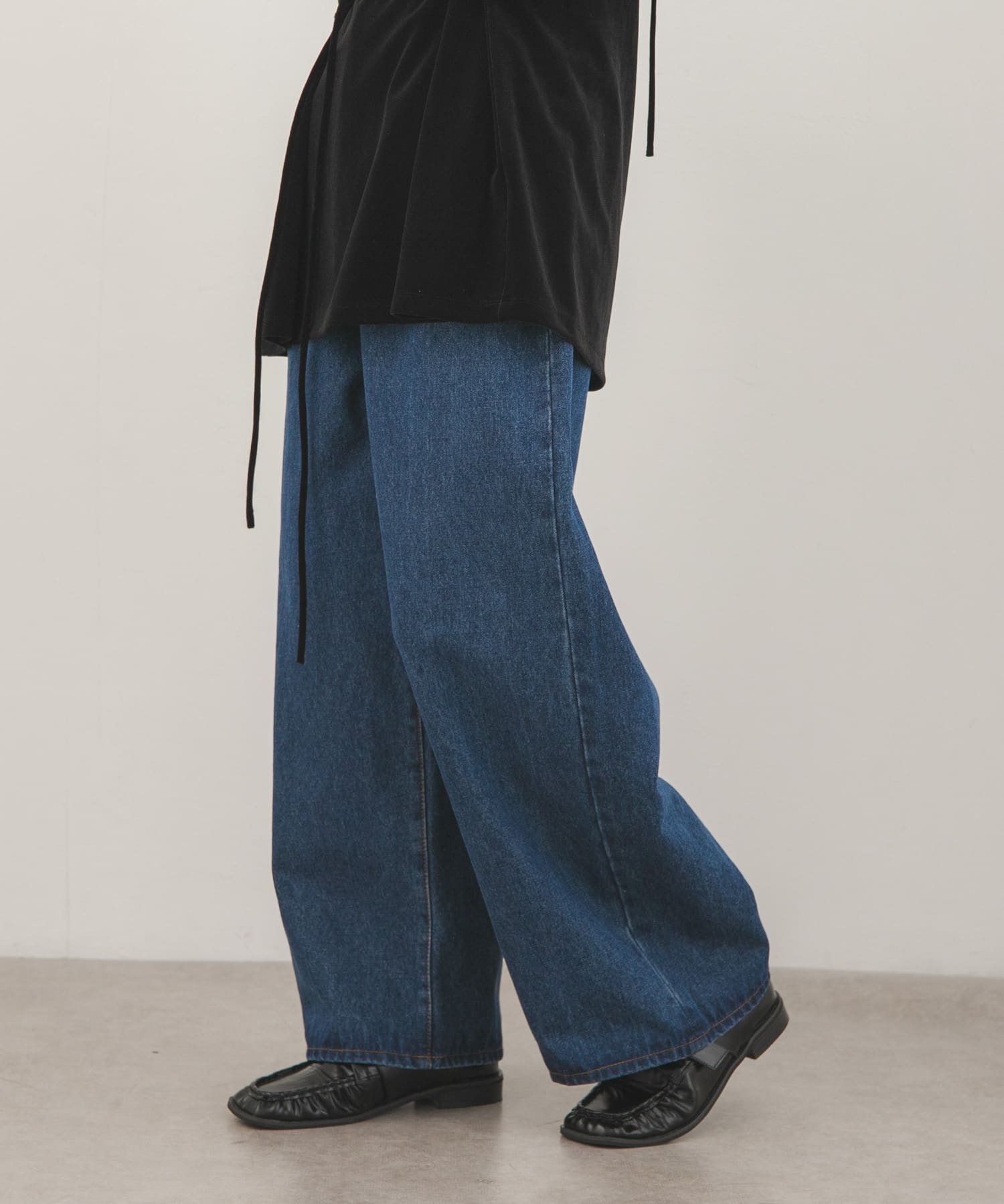 身長 : 163cm サイズ : 36