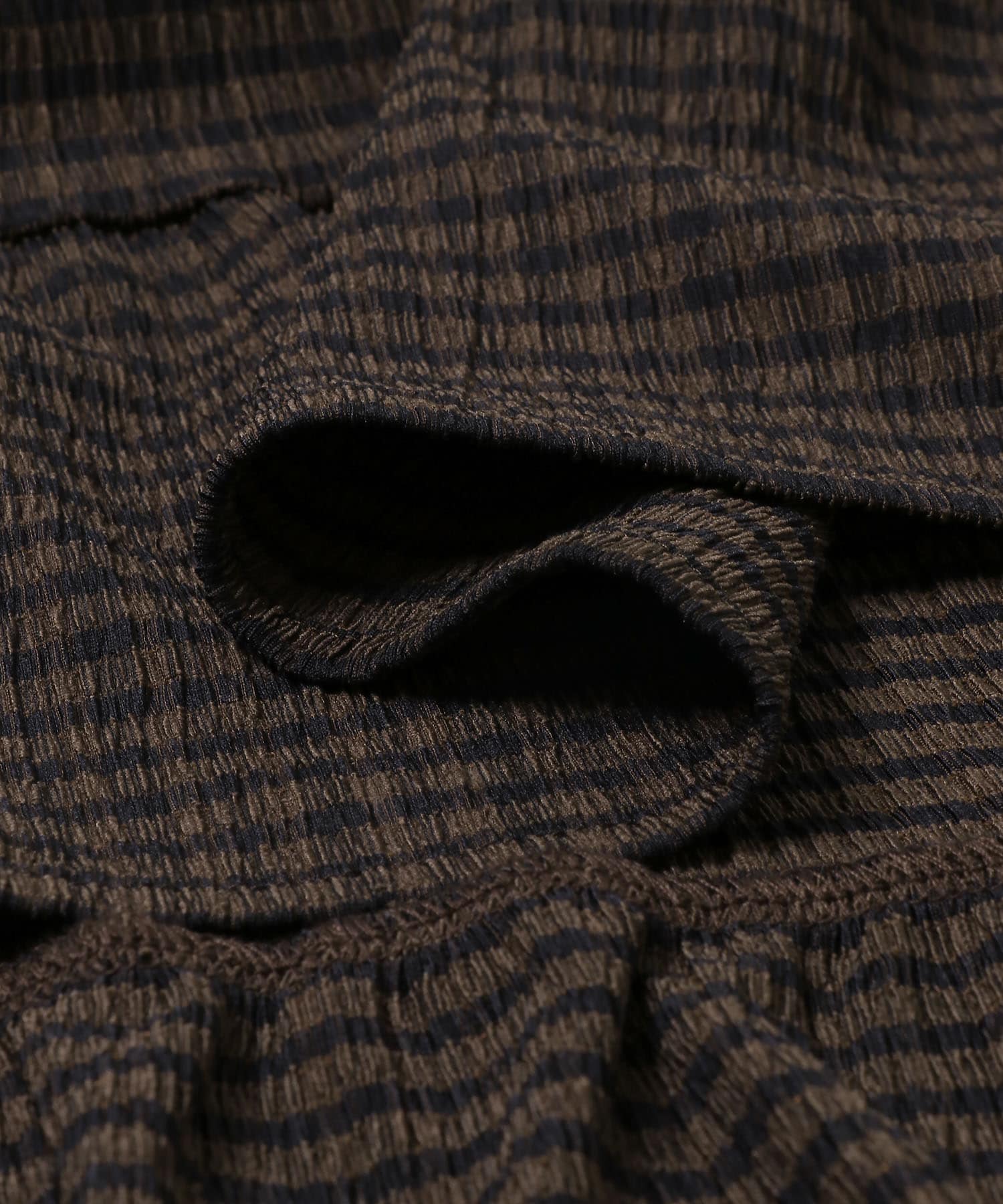 NAVY×BRN