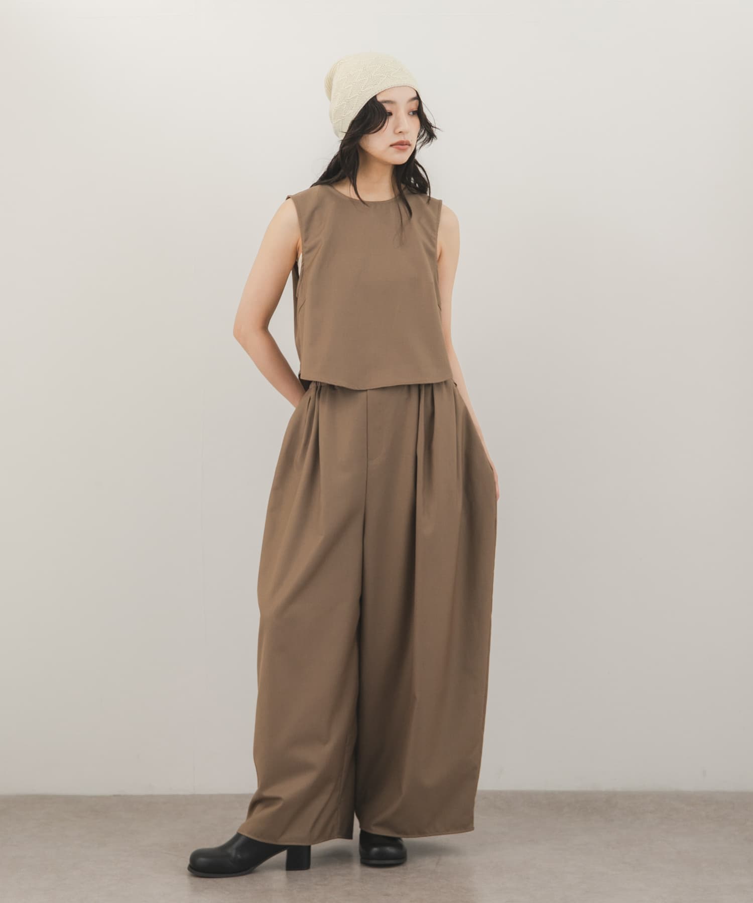 TEA BROWN