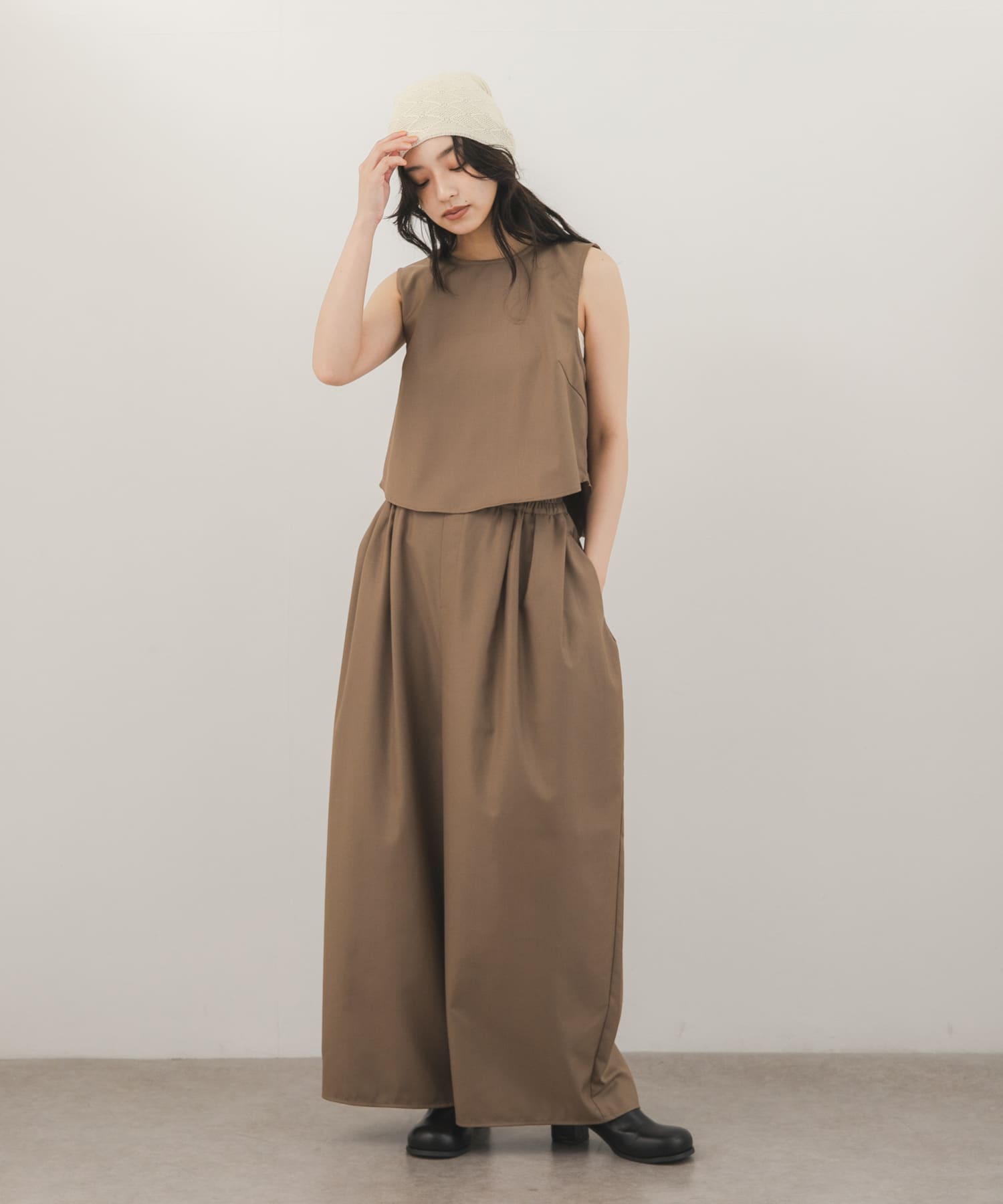 TEA BROWN