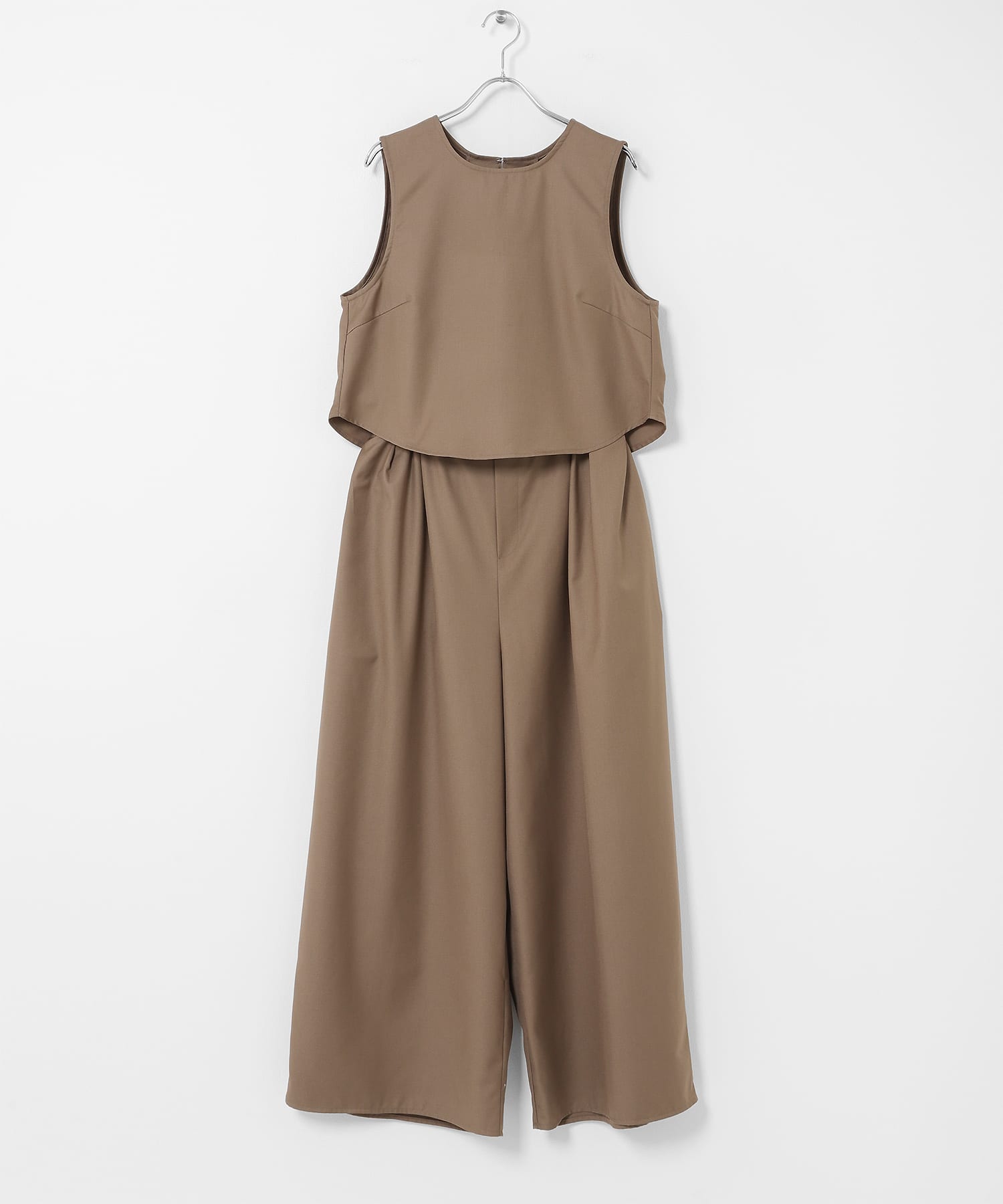 TEA BROWN