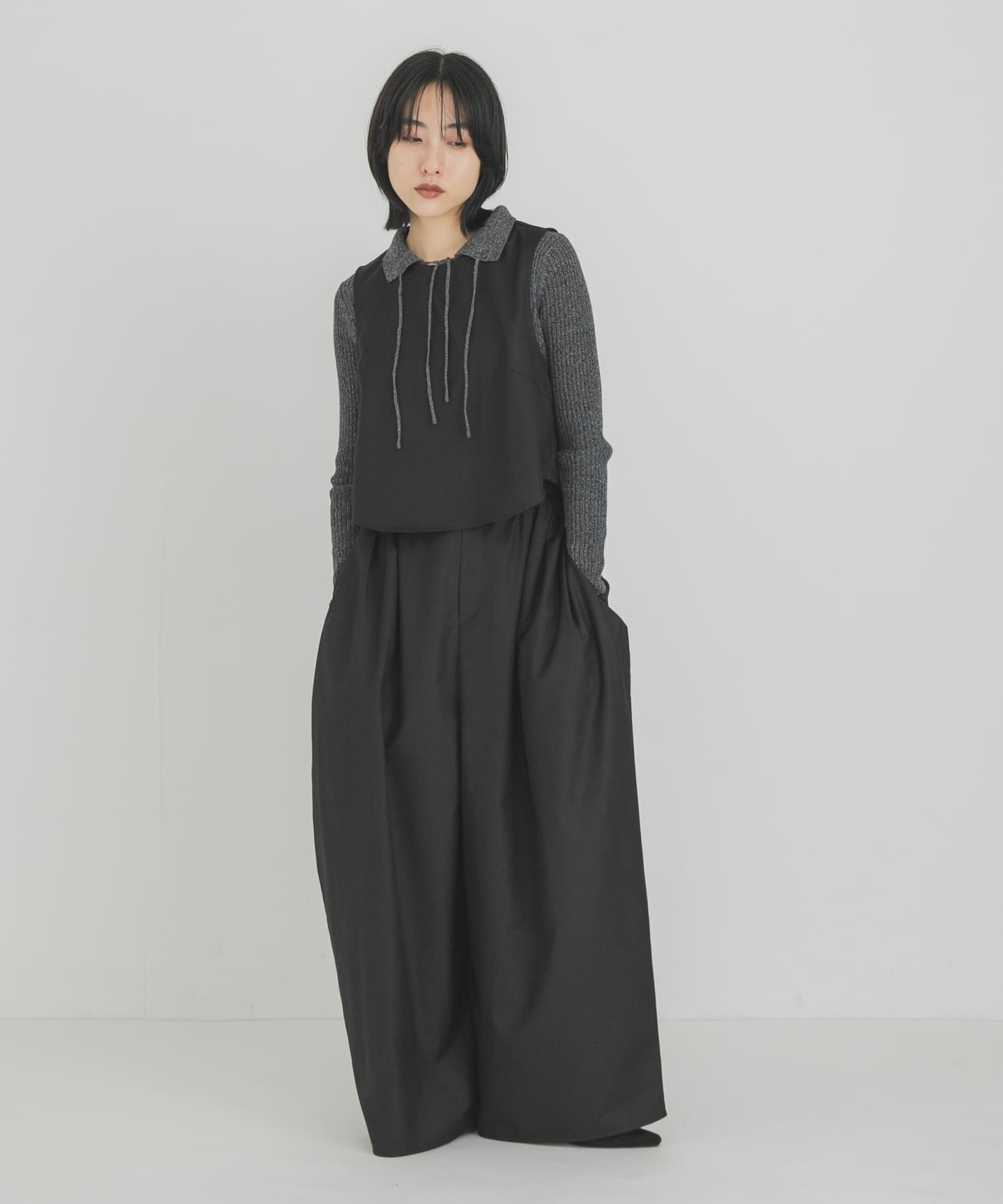 ミニマルトップスSETワイドパンツ
