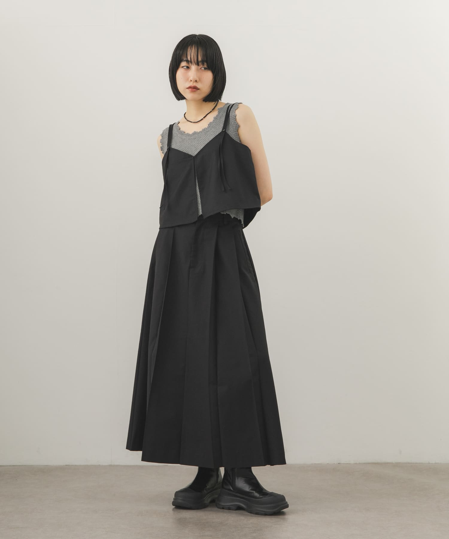 2WAYビスチェSETプリーツスカート(36 BLACK): ドレスライン｜URBAN