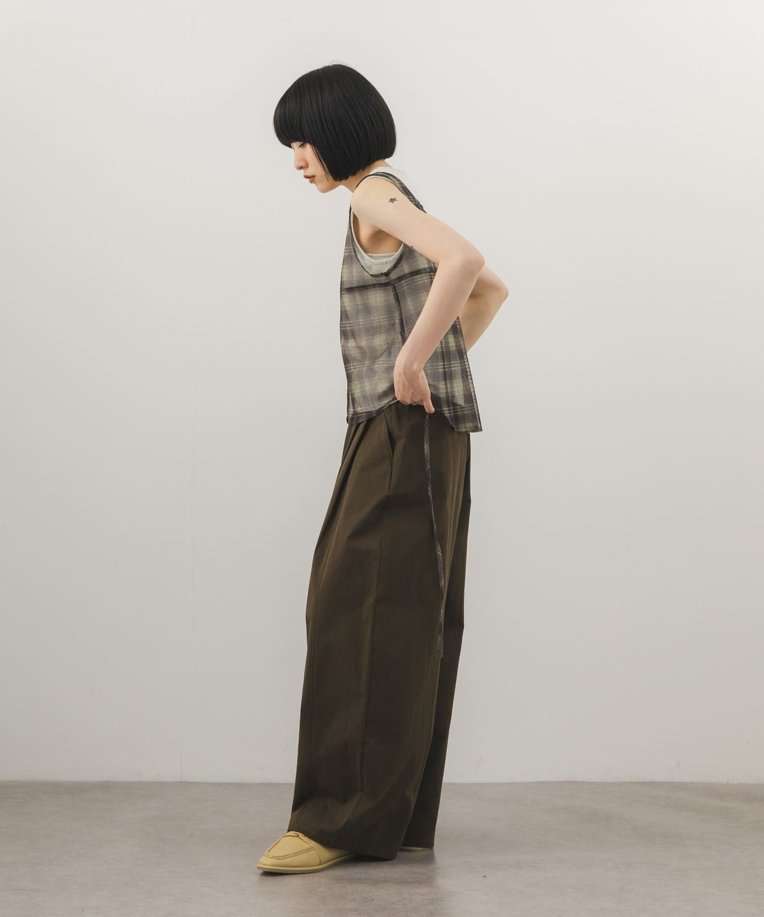 レースアップフラットシューズ YEL.BEIGE 37
