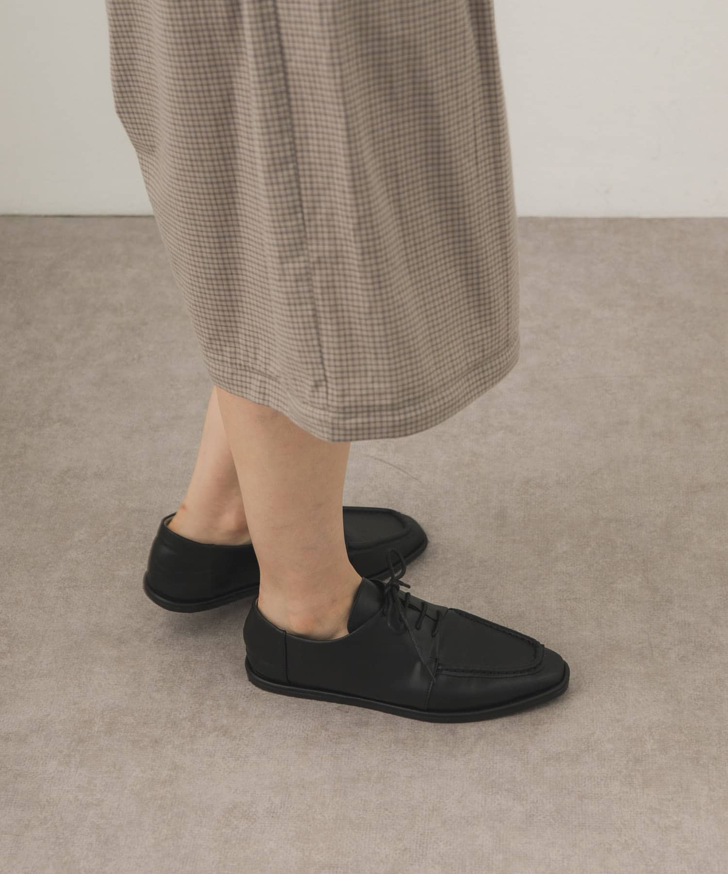 レースアップフラットシューズ BLACK 37