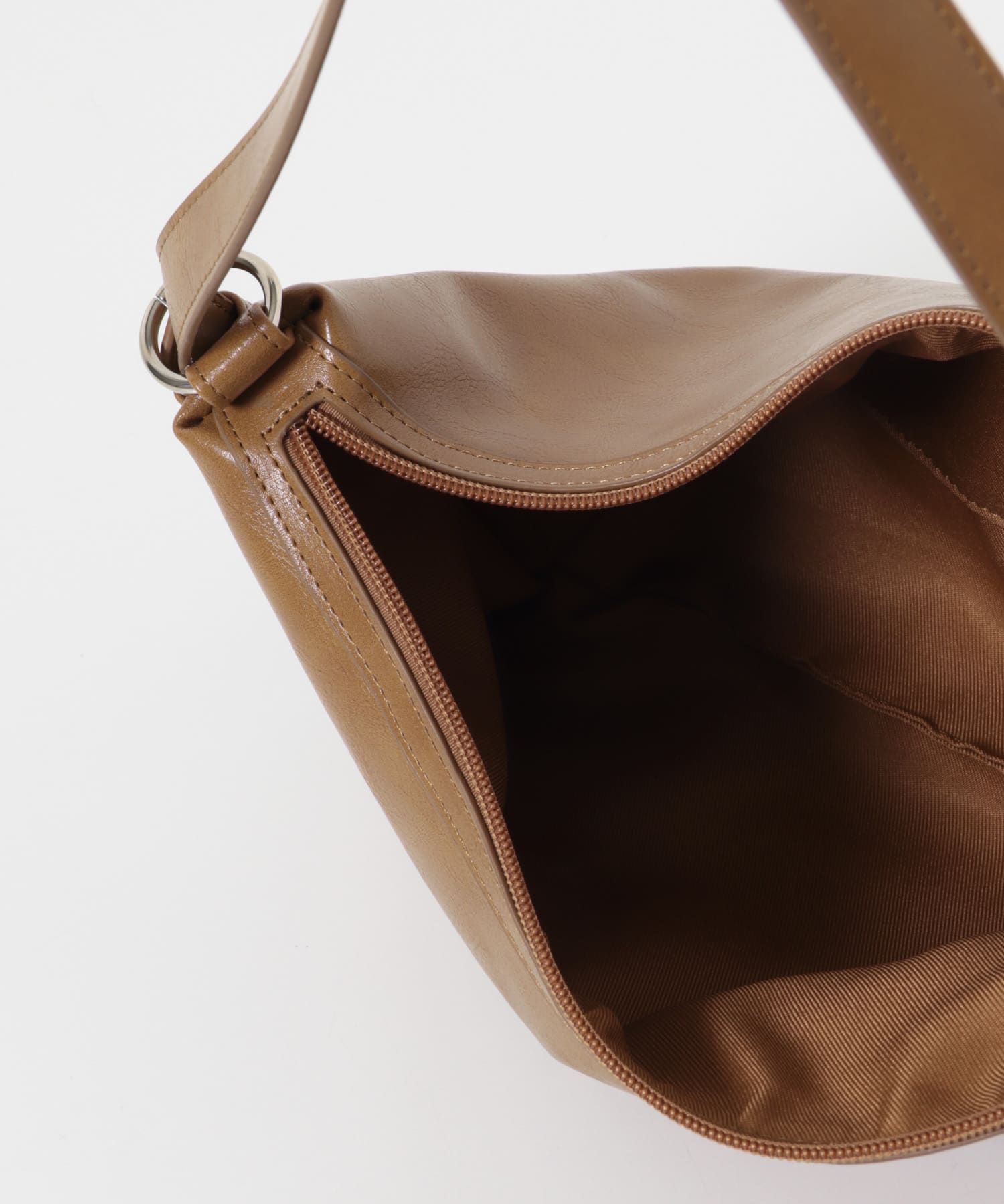 ワンハンドルベルトBAG CAMEL One