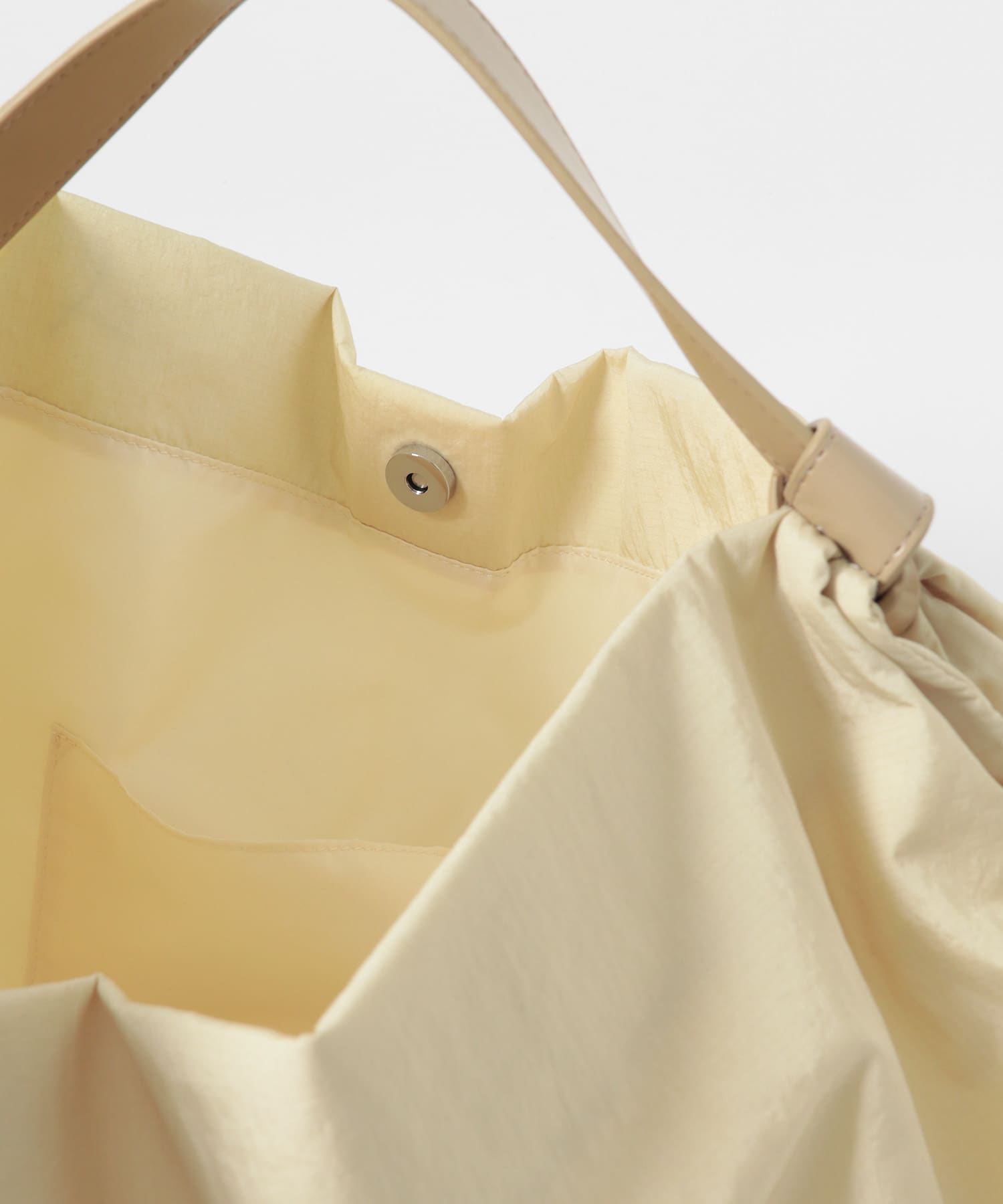 ノットデザインワンハンドルBAG L.YELLOW One