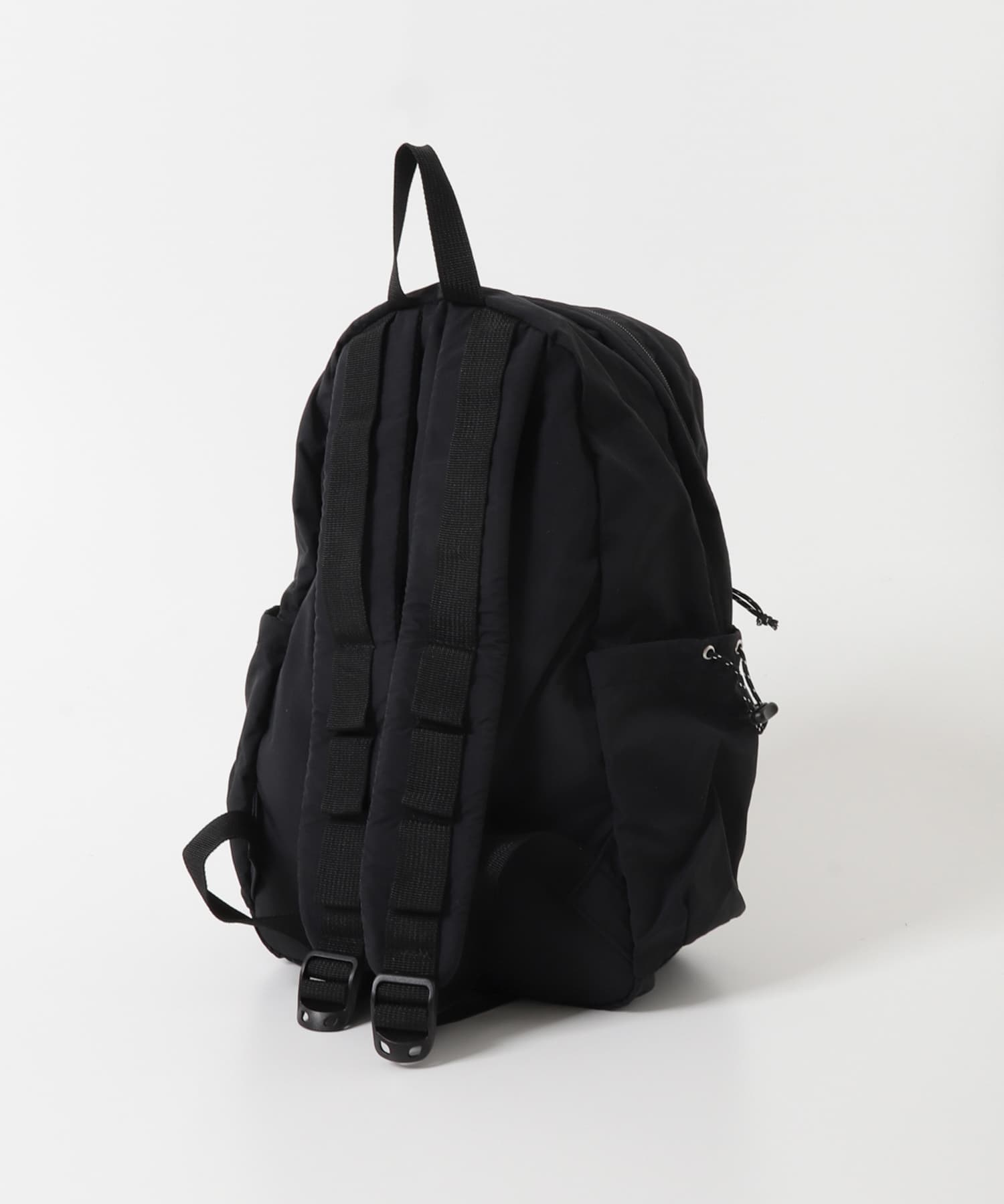 アウトポケットナイロンバックパック BLACK One
