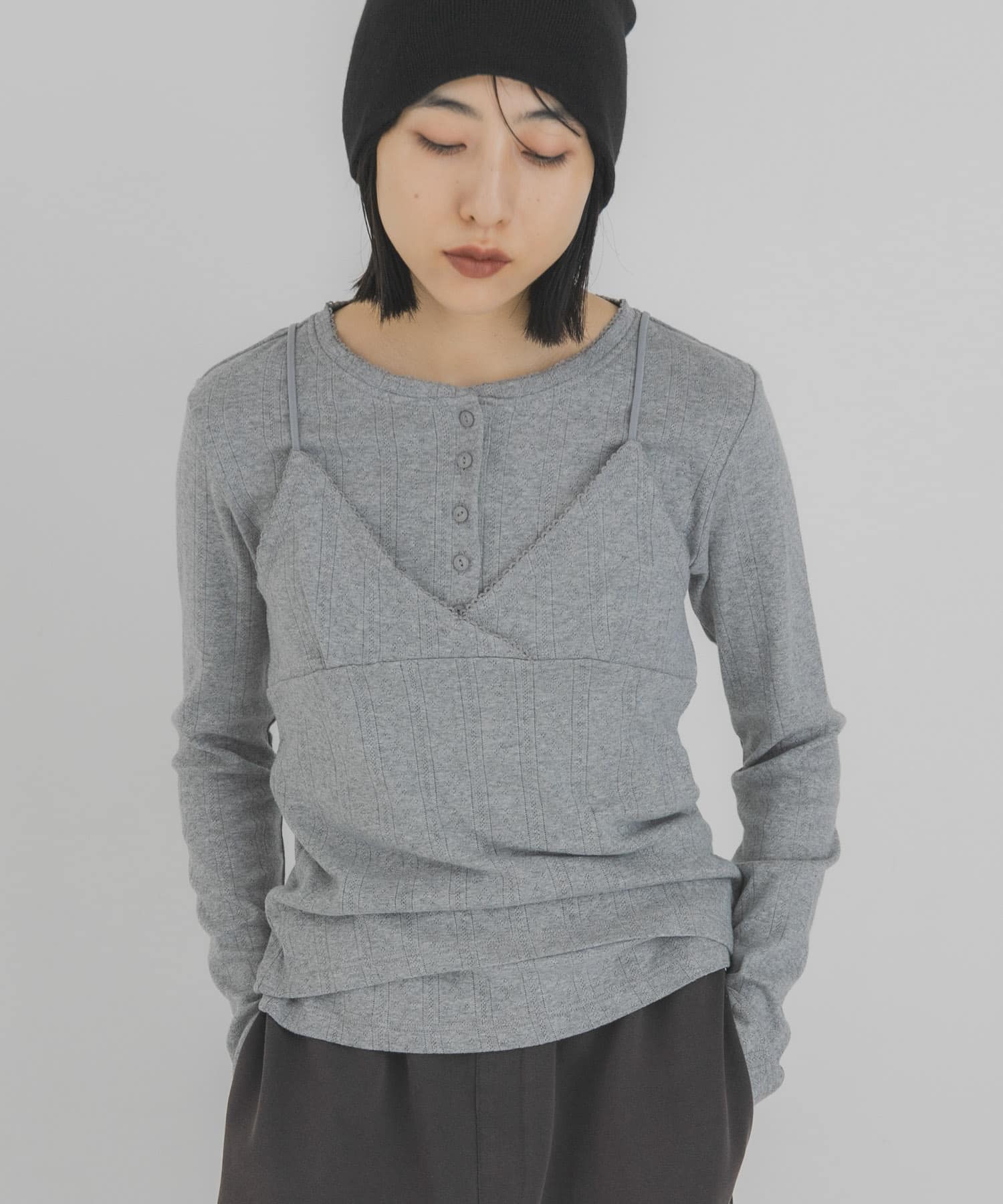 TOP GRAY