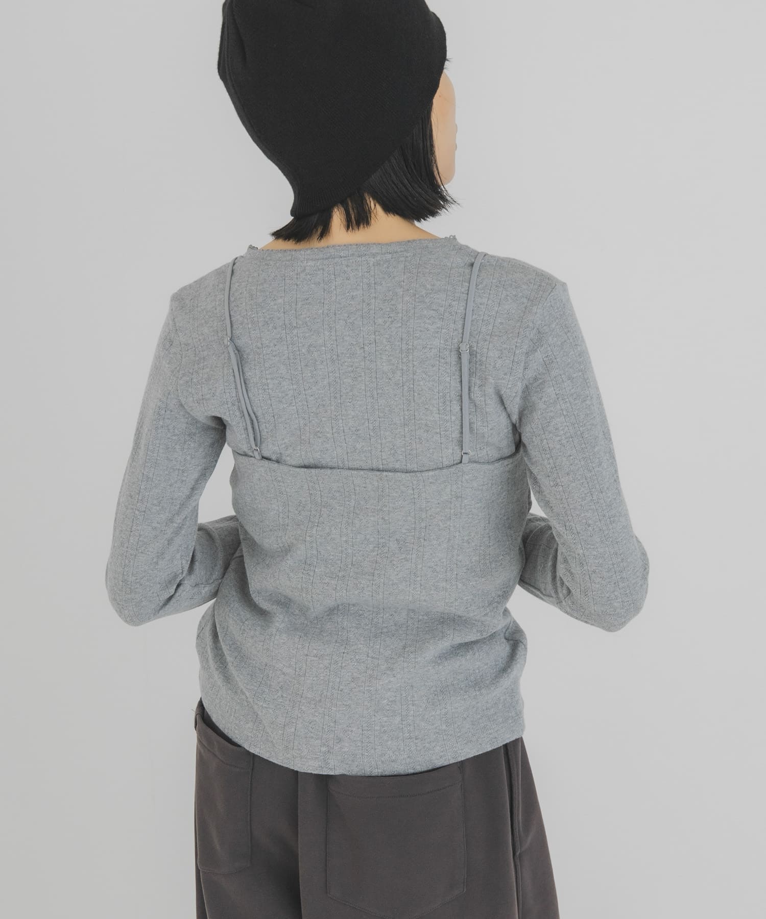 TOP GRAY