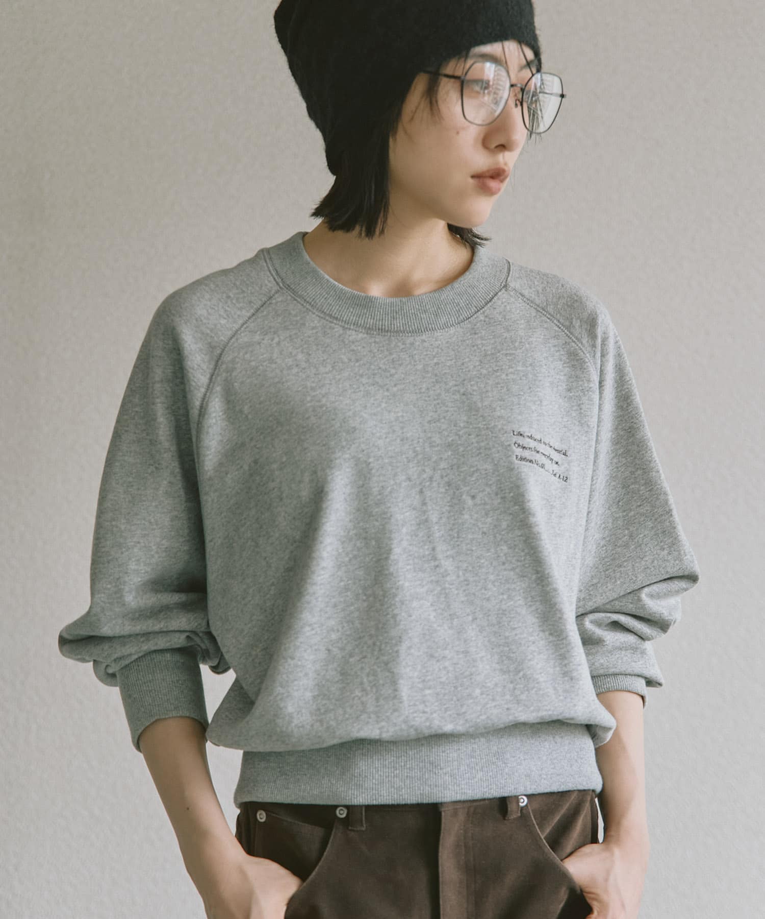 TOP GRAY