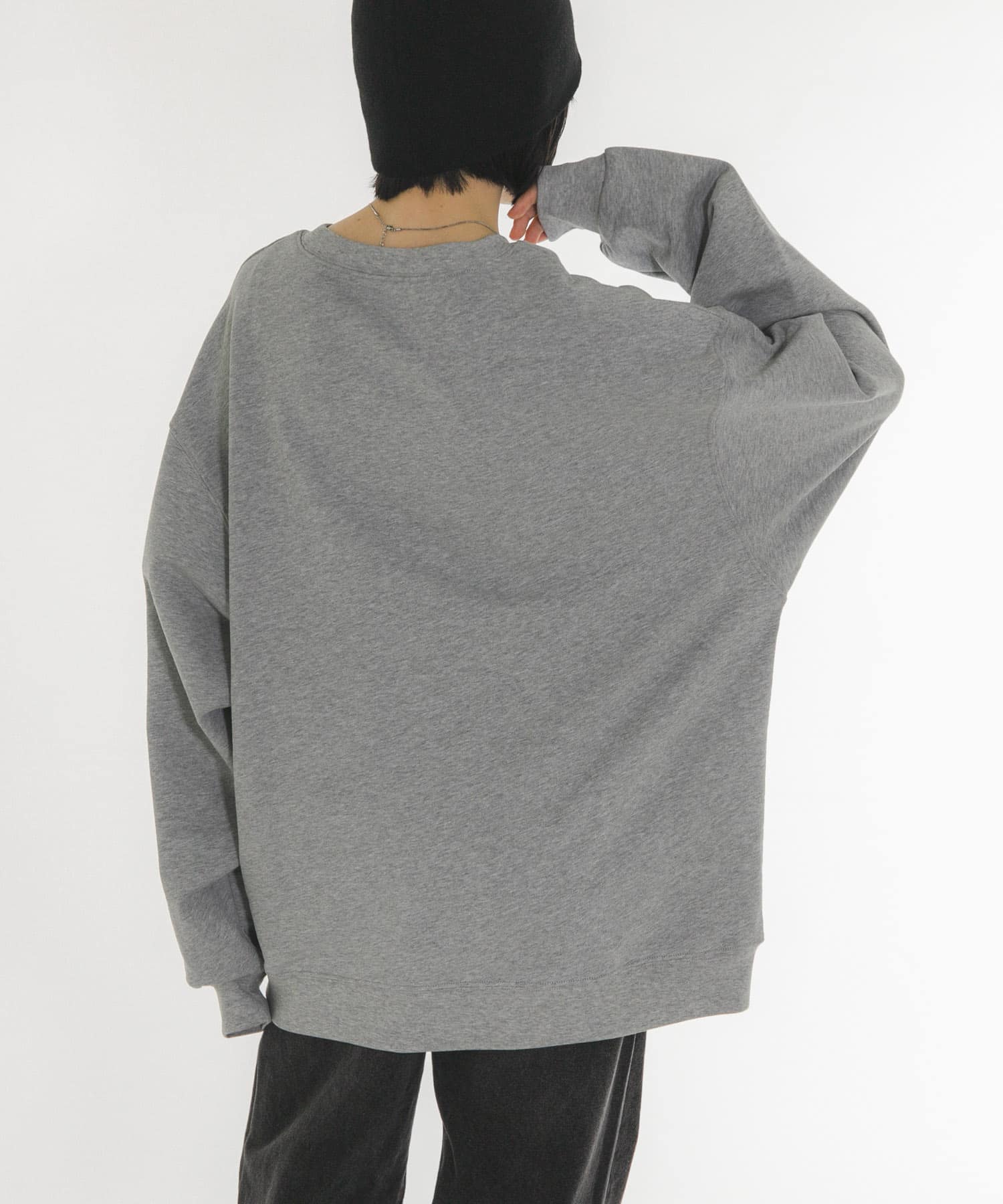 TOP GRAY
