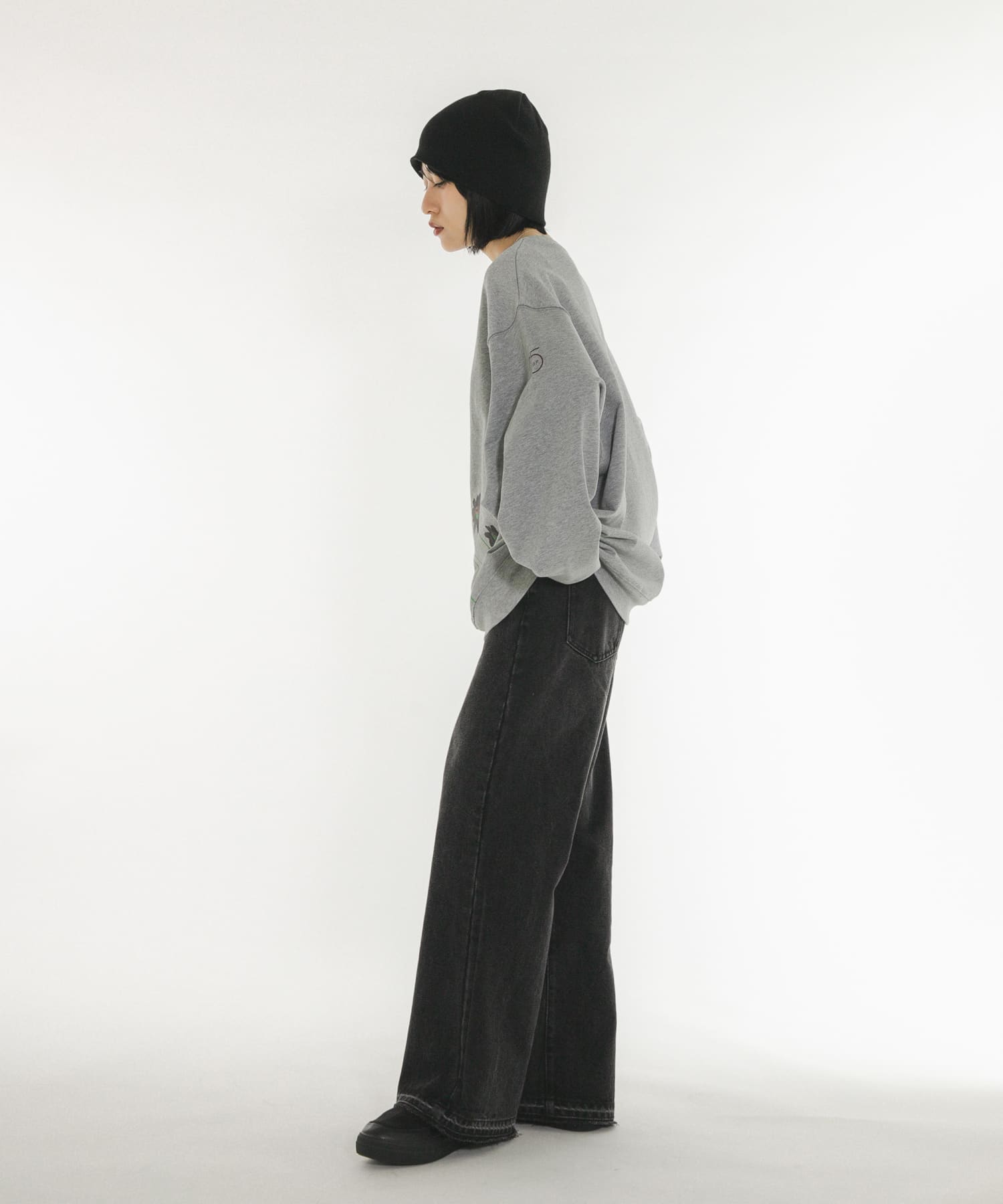 TOP GRAY