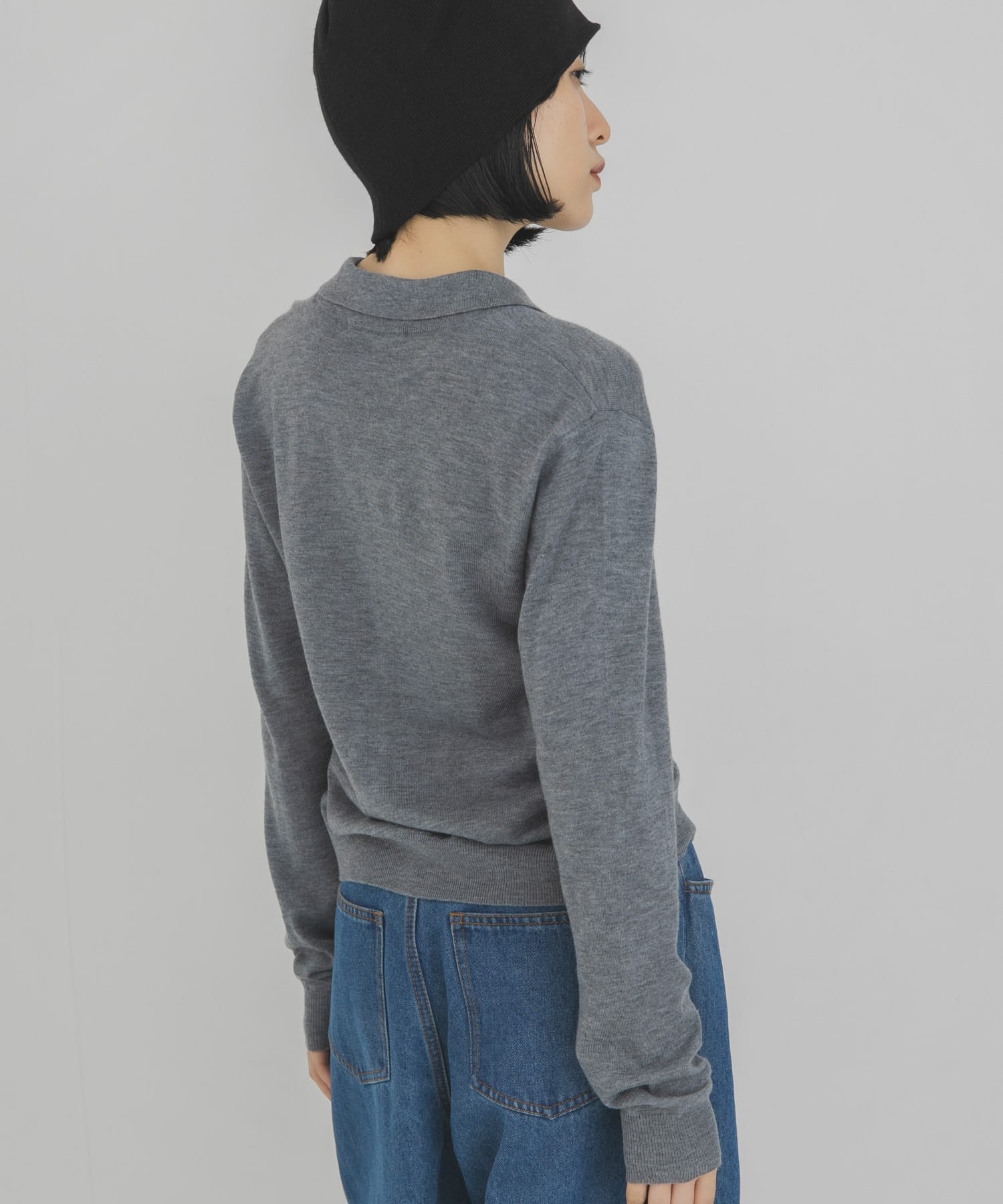 TOP GRAY