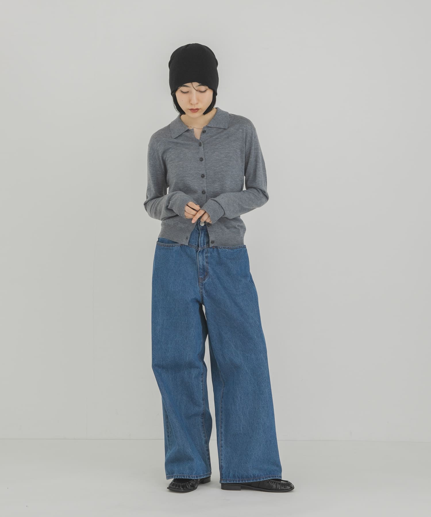 TOP GRAY
