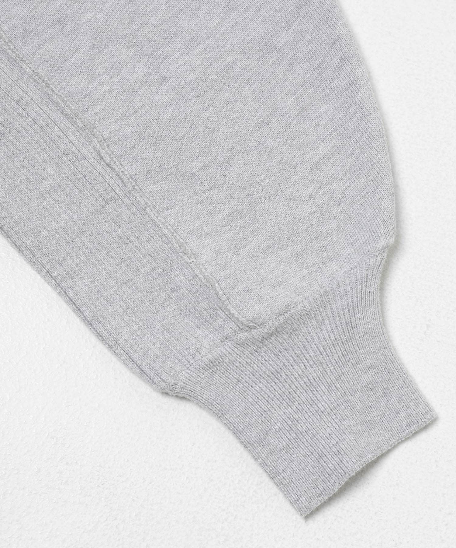 『WEB限定』スウェットライクニット TOP GRAY One