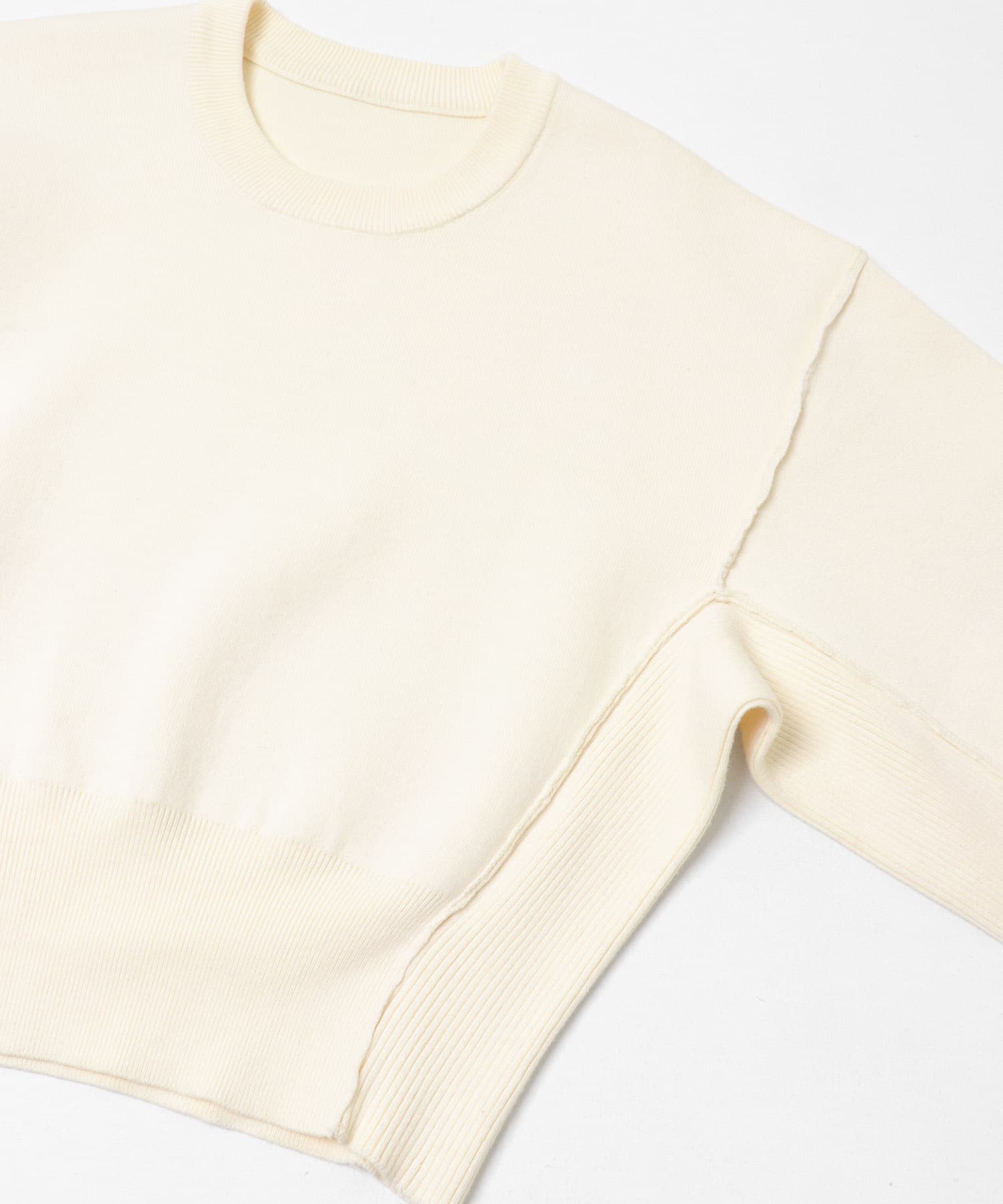 『WEB限定』スウェットライクニット IVORY One