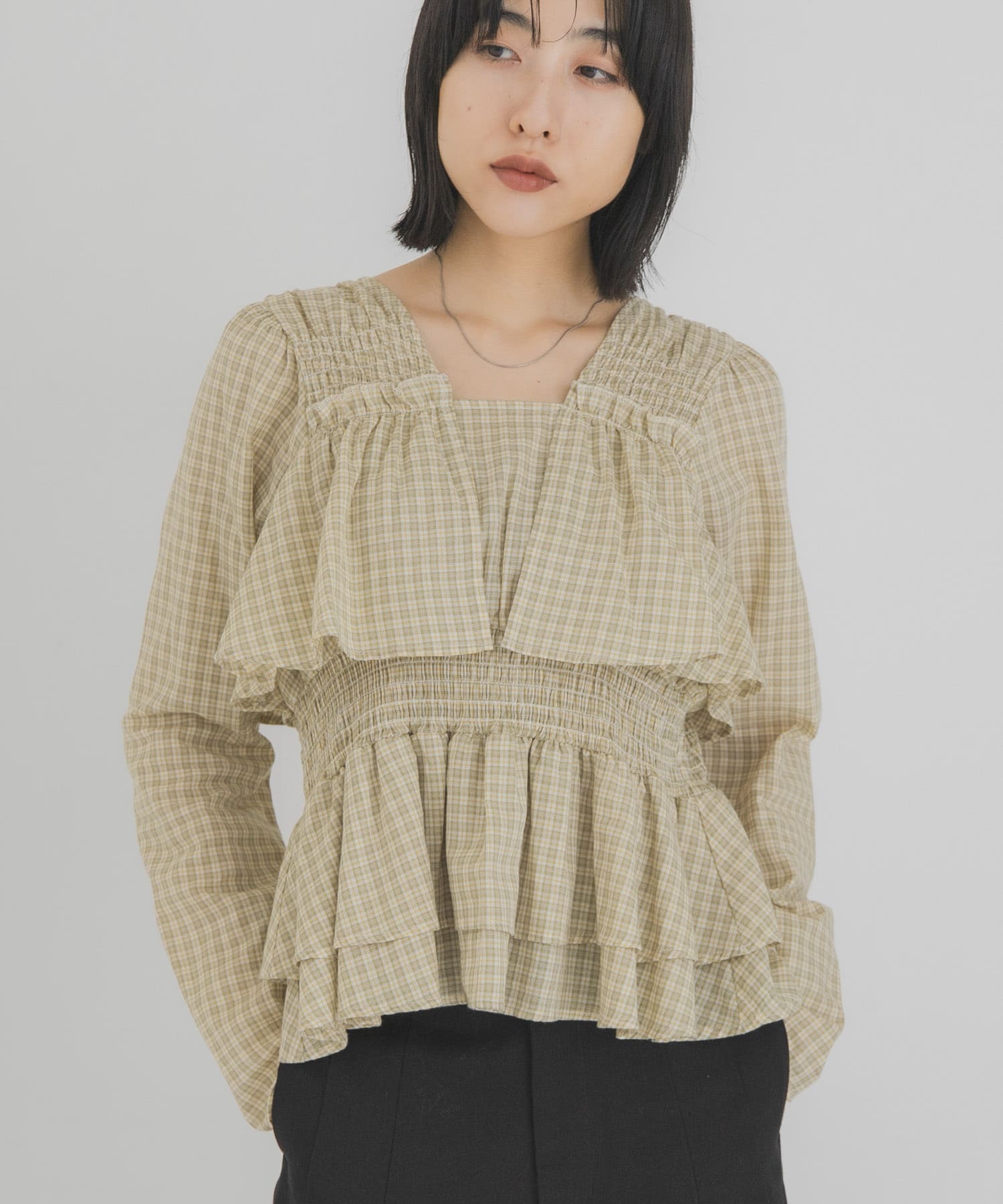 即日発送★正規品★シェリエ　チェック柄 フリル　ペプラム チェックフリルペプラムブラウス(One BROWN): トップス｜URBAN
