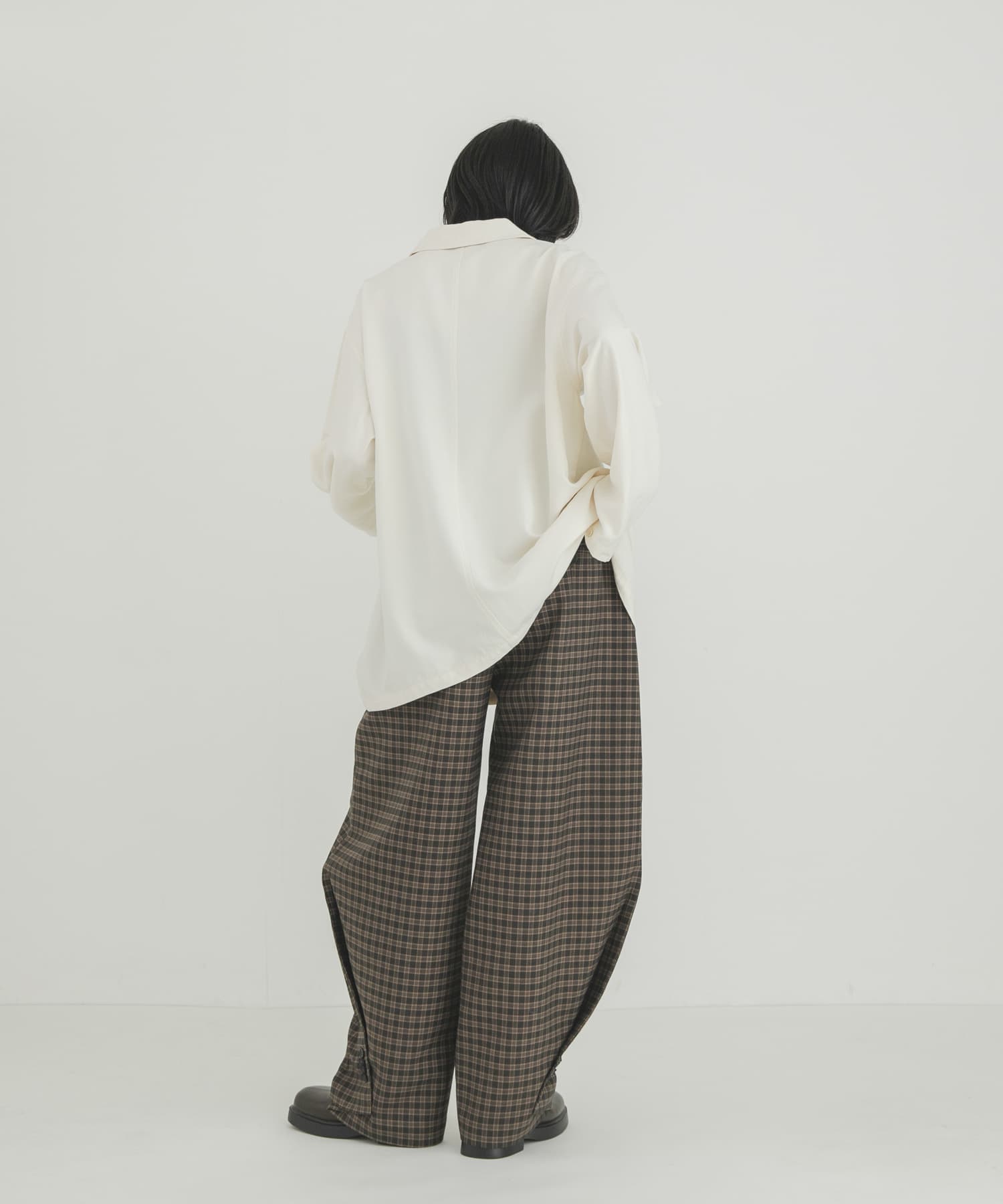BLK×L.BRN